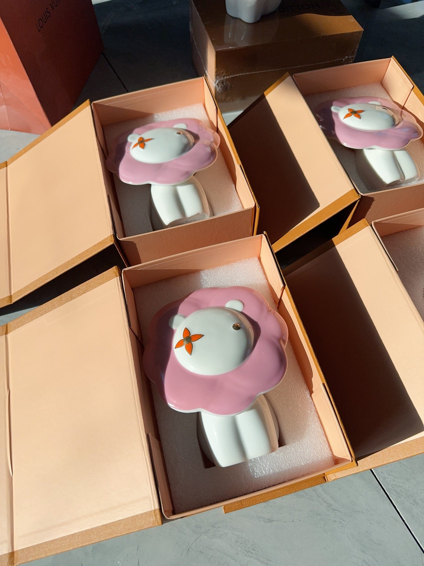 CUSTOM PETULA PIGGY BANK