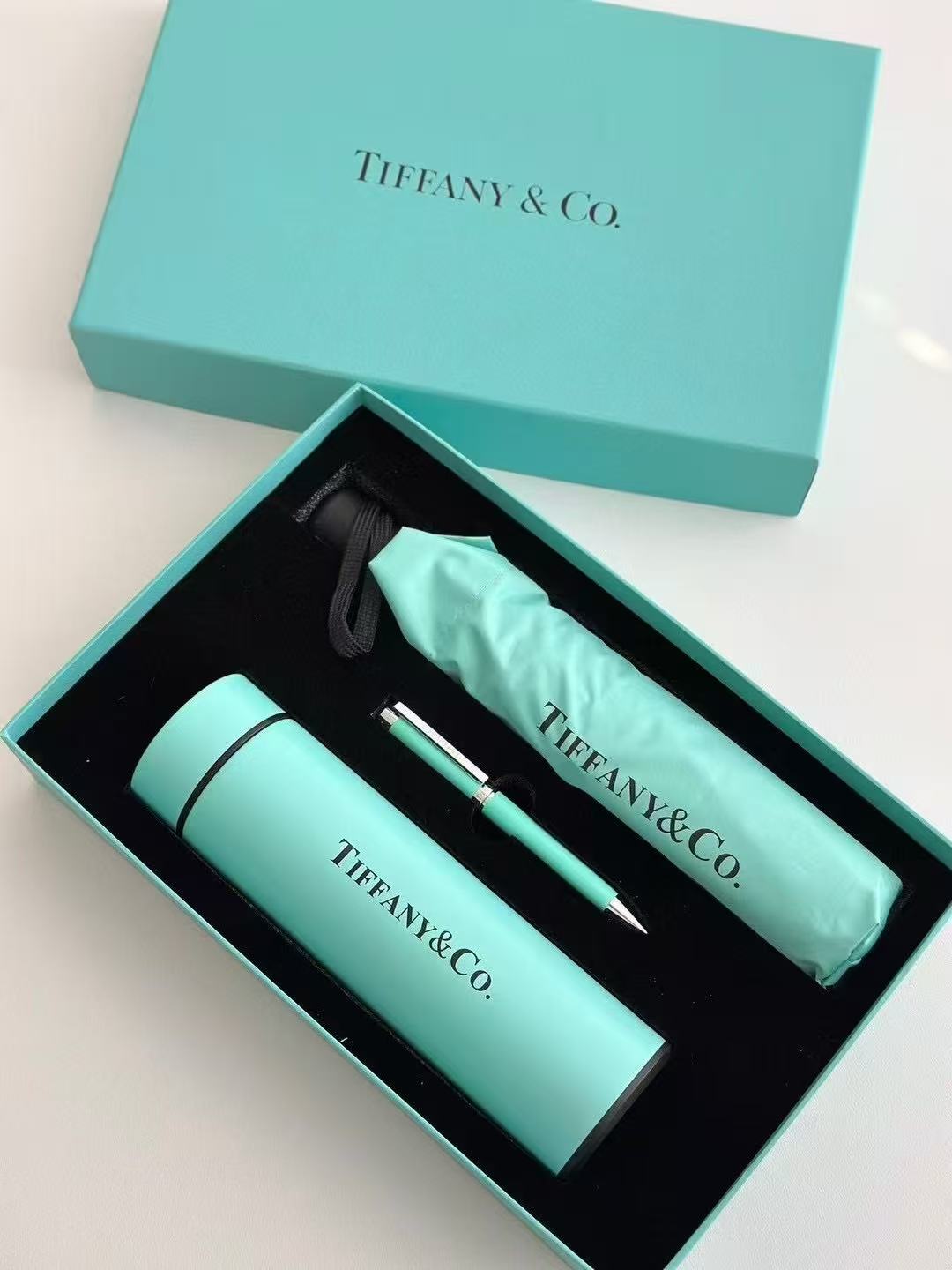 TIFFANY TRAVEL SET