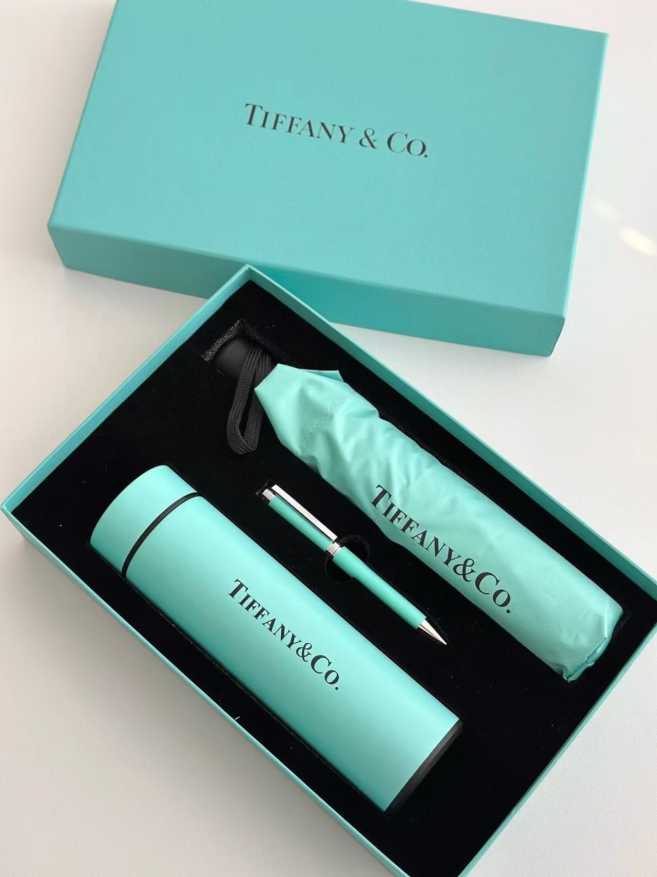 TIFFANY TRAVEL SET