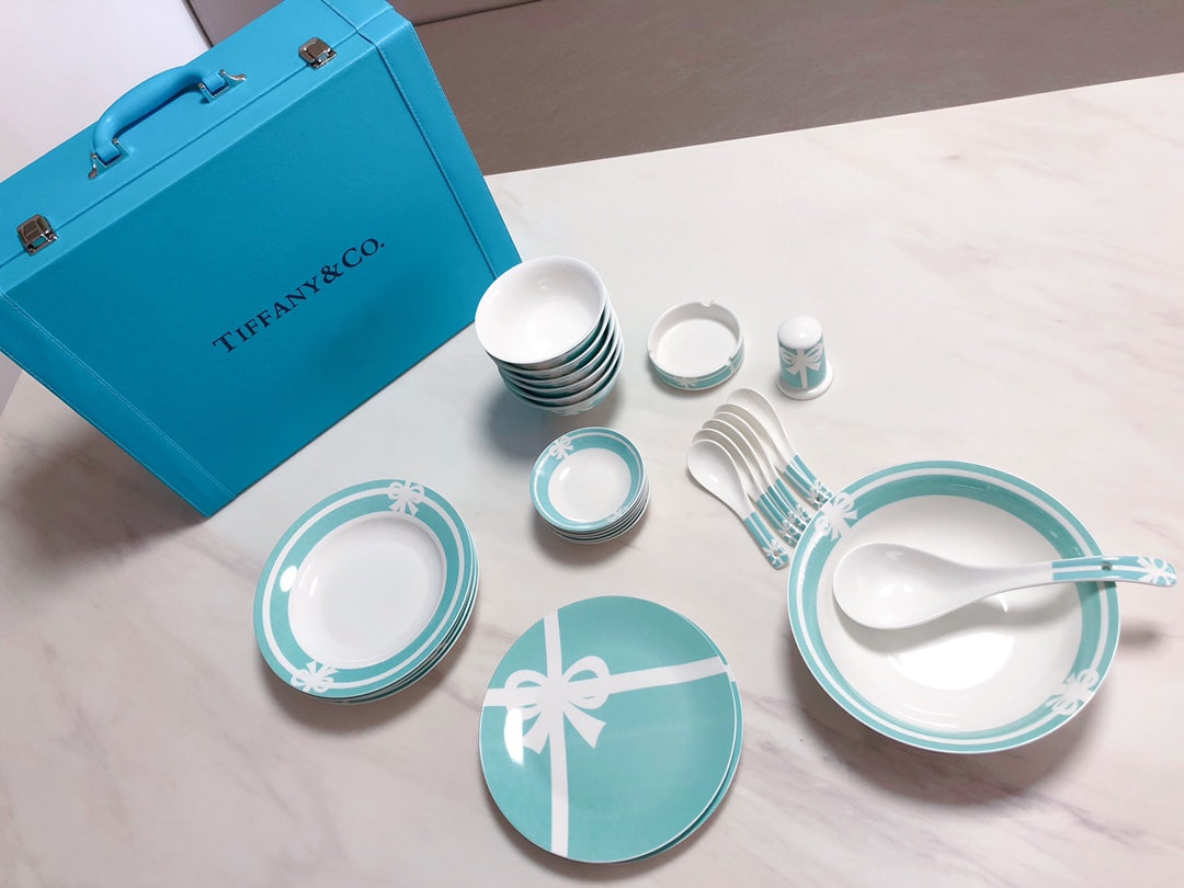 CUSTOM TIFFANY DINING TABLEWARE SET