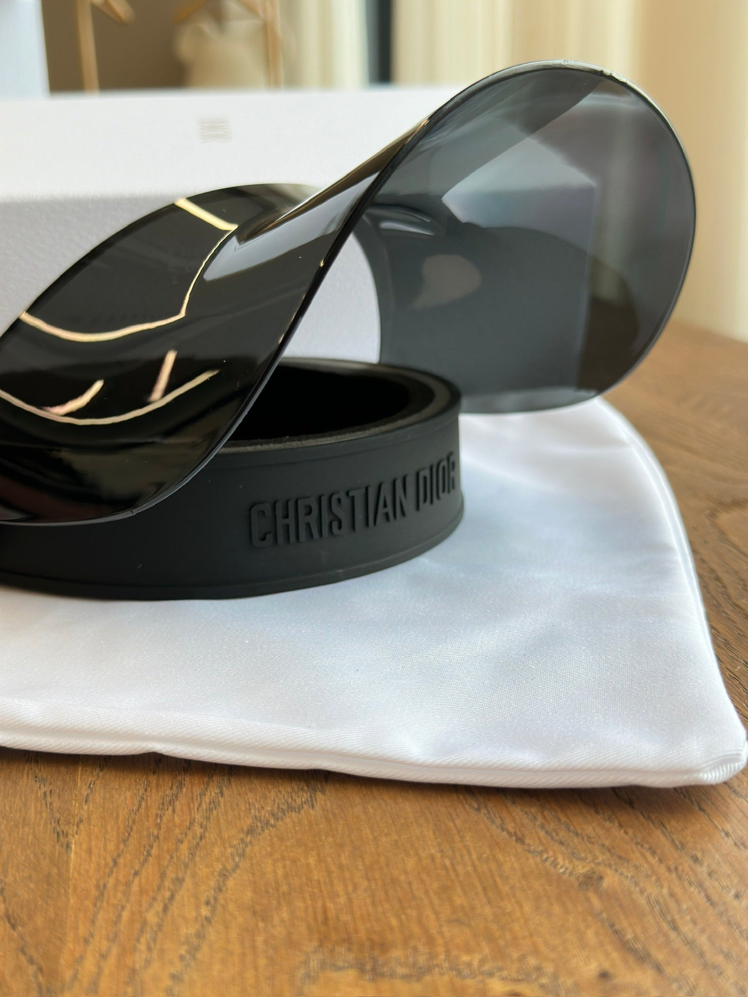 CHRISTIAN SUN VISORS