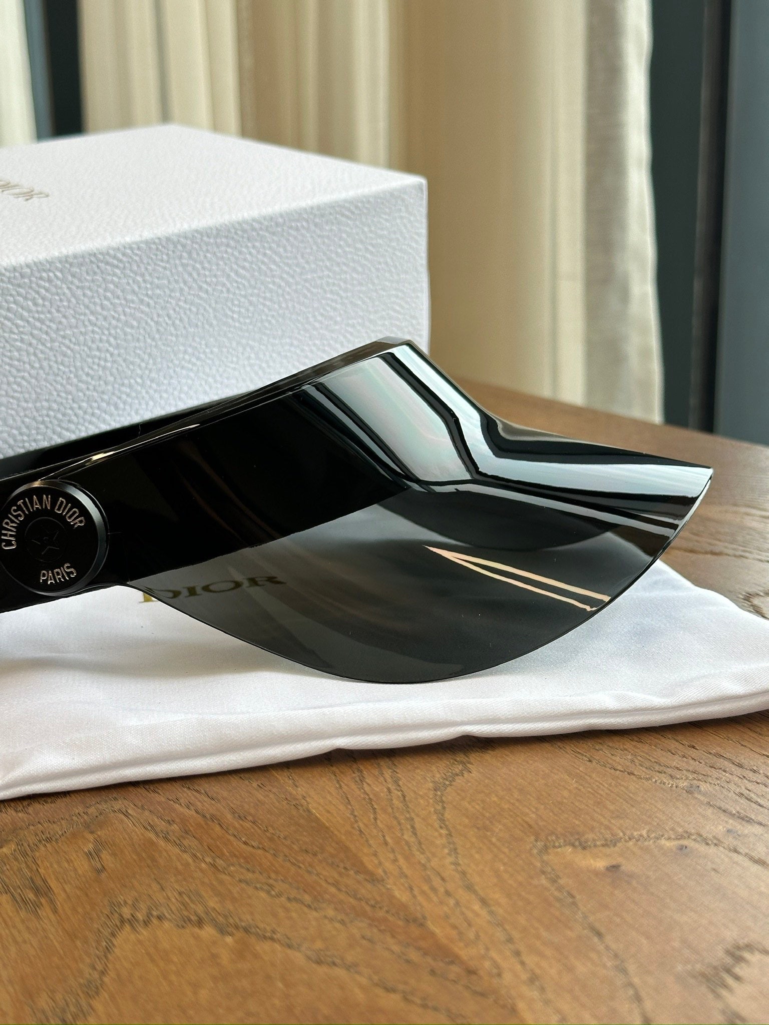 CHRISTIAN SUN VISORS