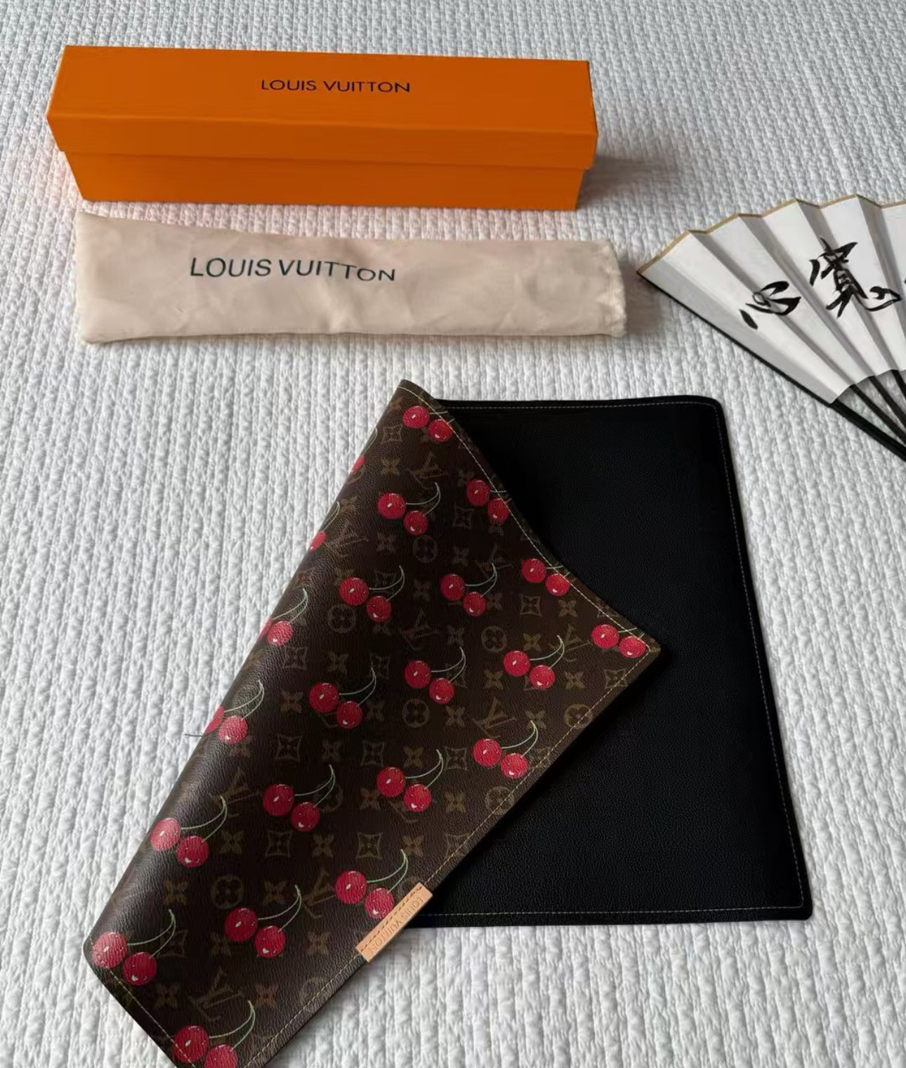 LV CHERRY EATING PLACEMAT (BROWN)