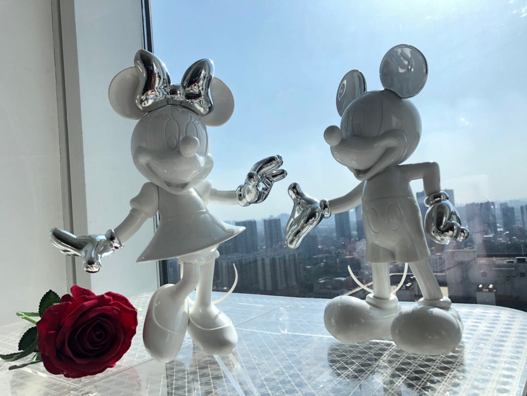 MICKEY MOUSE FIGURE
