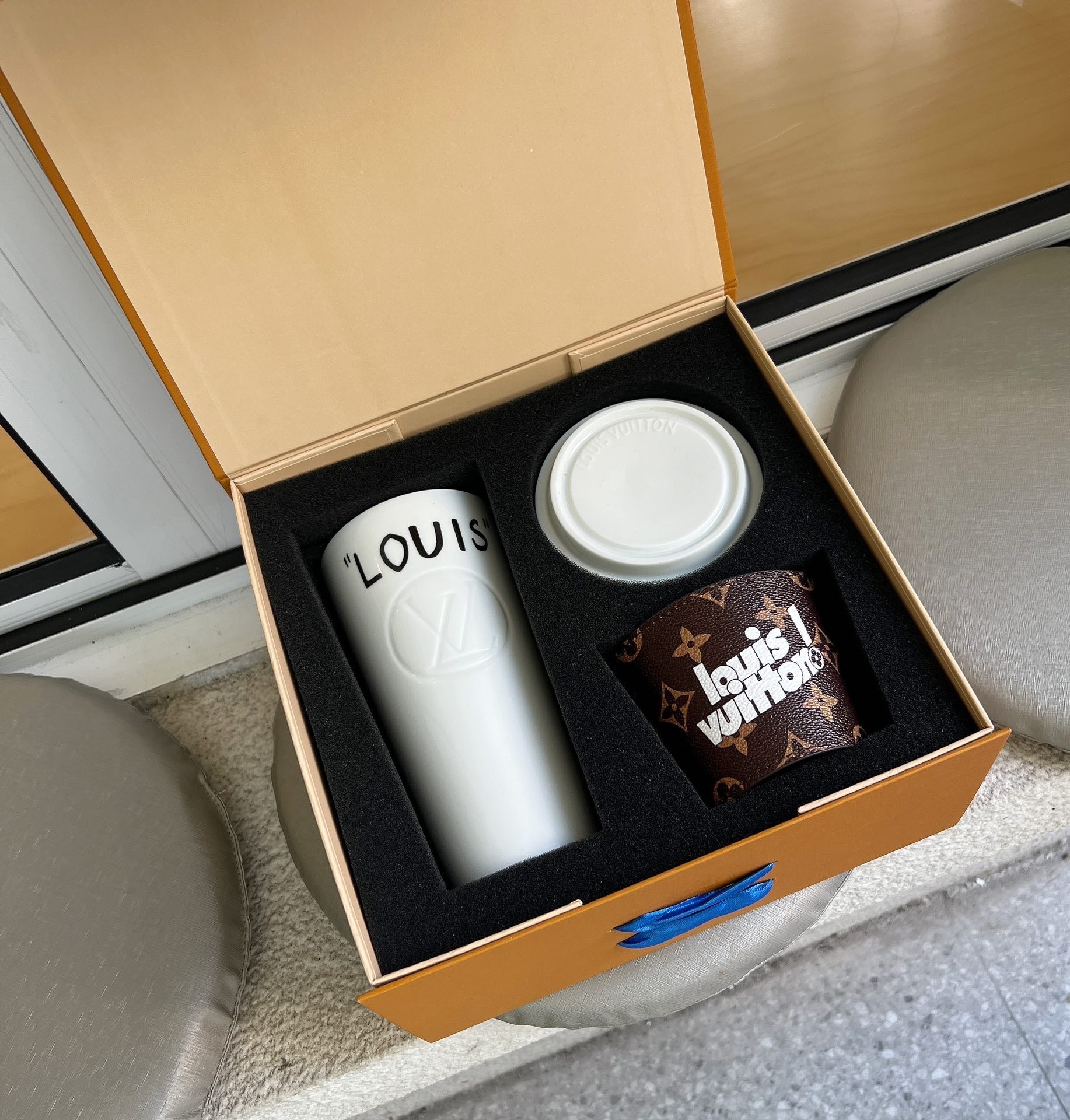 CUSTOM LOUIS COFFEE CUP