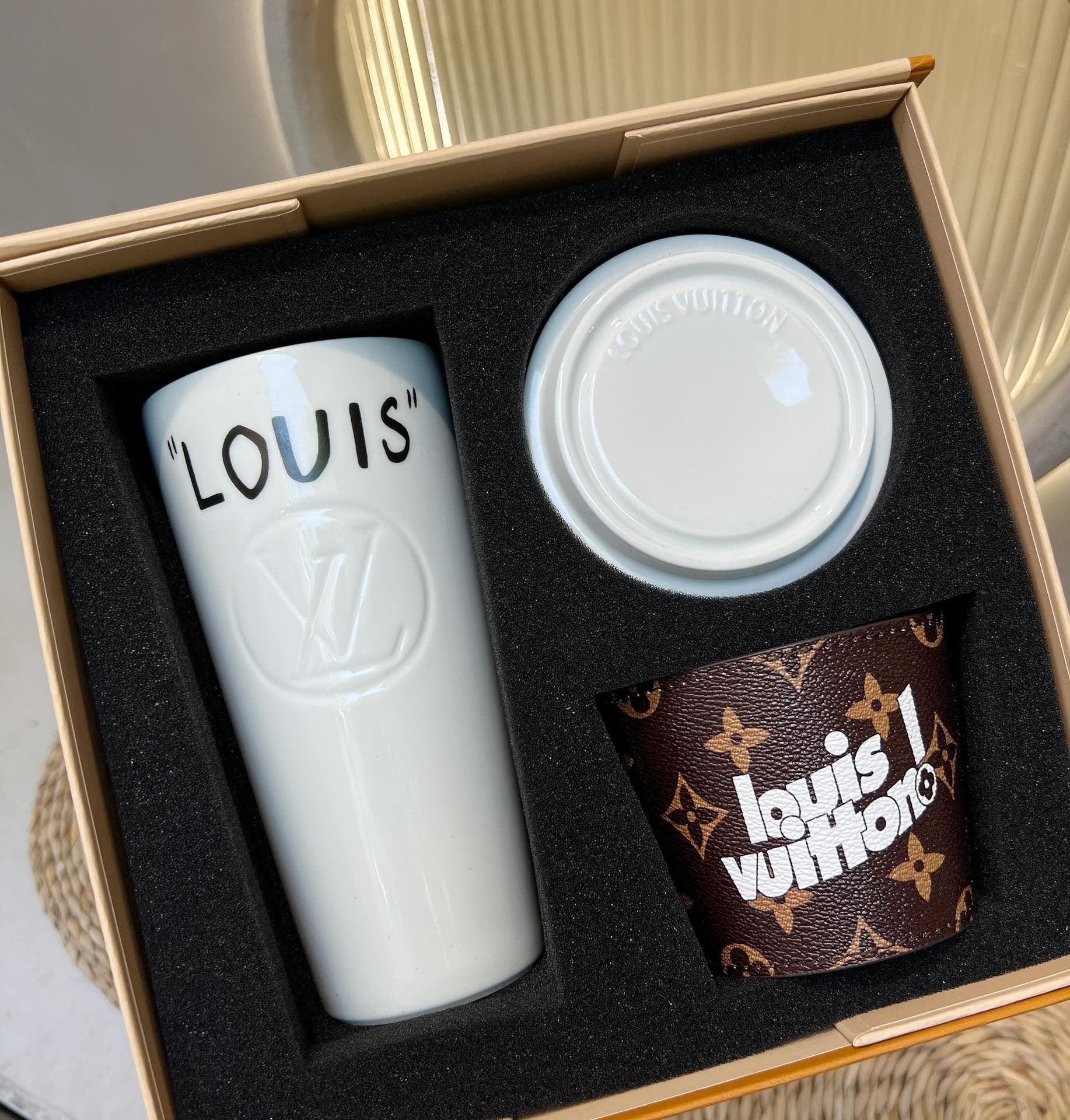CUSTOM LOUIS COFFEE CUP