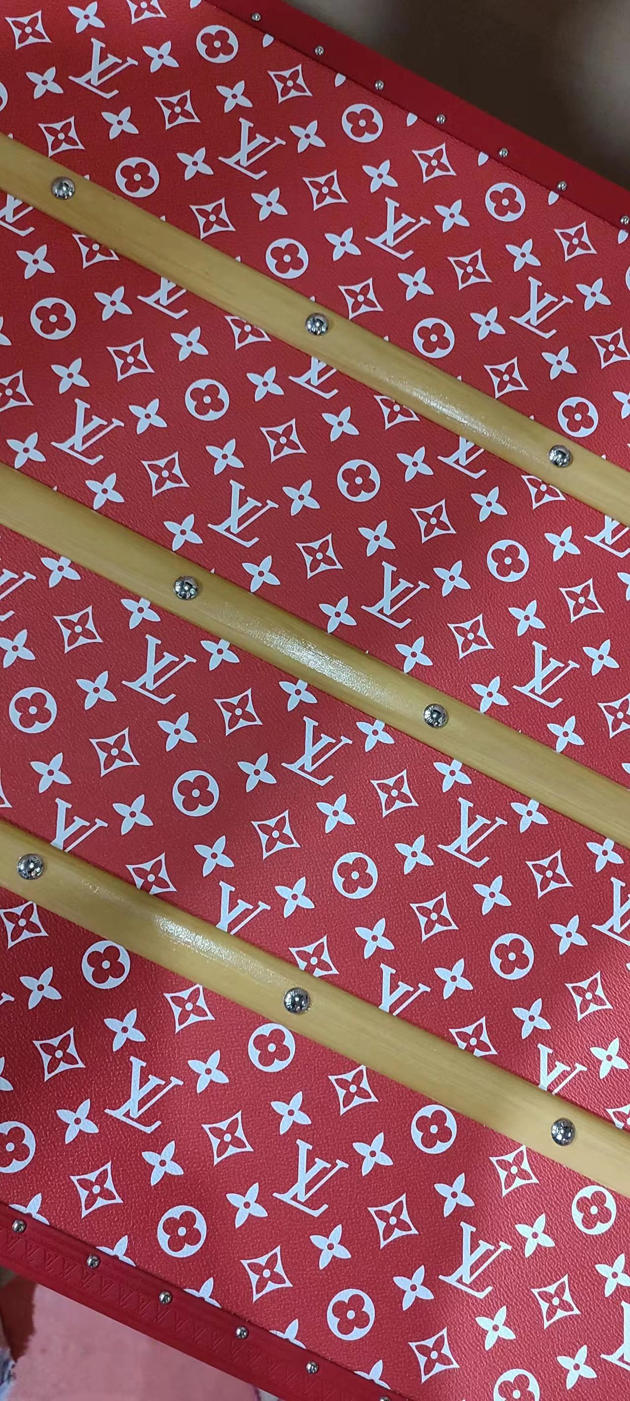 CUSTOM LV SUPREME TRUNK