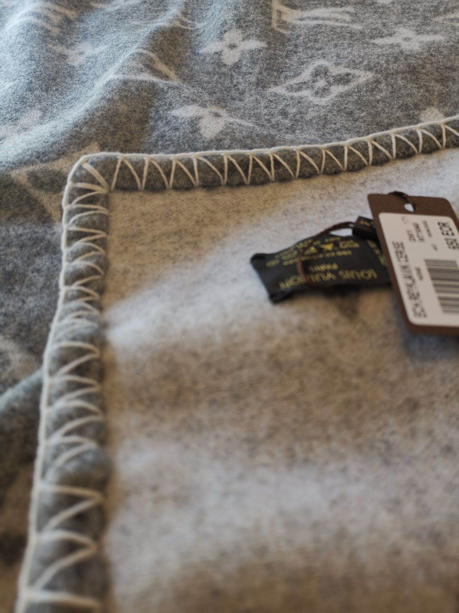 CUSTOM LV GREY THROW BLANKET