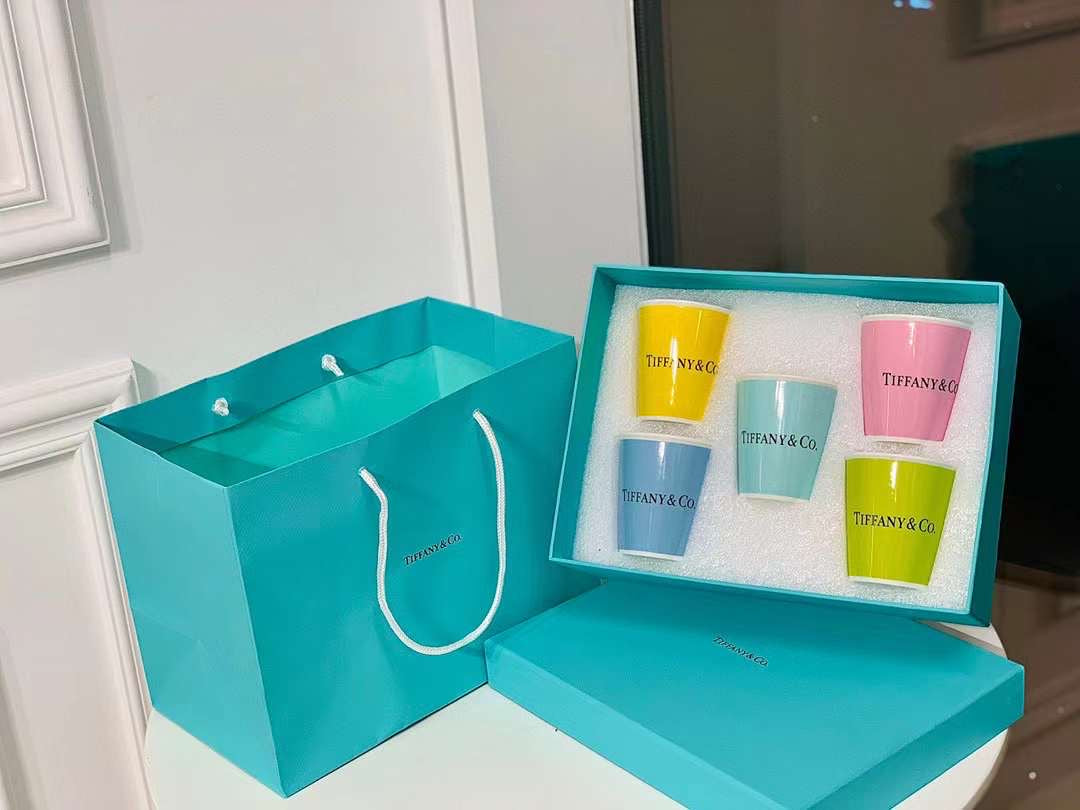 TIFFANY COFFEE CUP SET