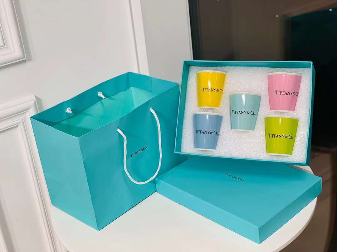 TIFFANY COFFEE CUP SET