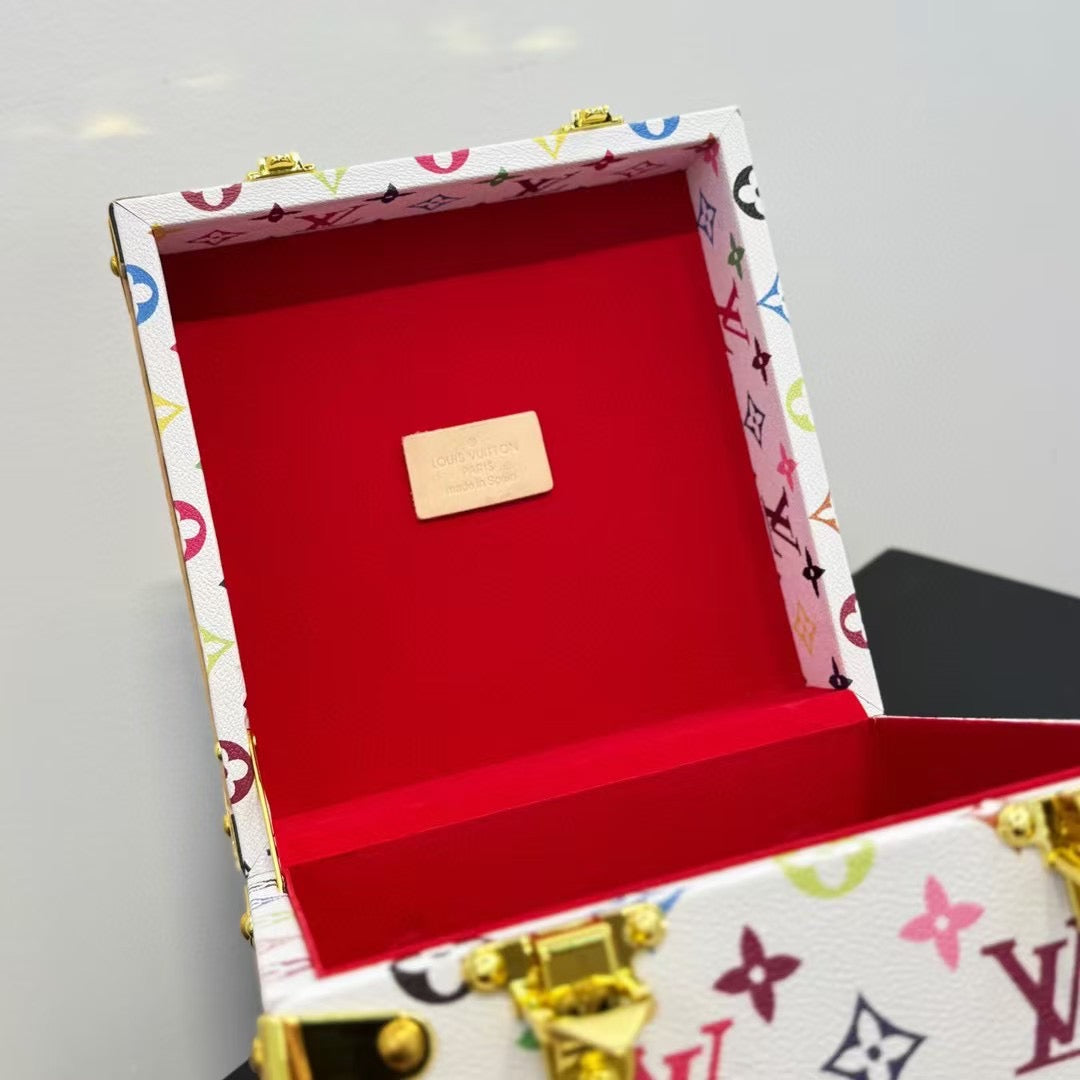 CUSTOM LV PYRAMID MONOGRAM TRUNK SET MURAKAMI WHITE