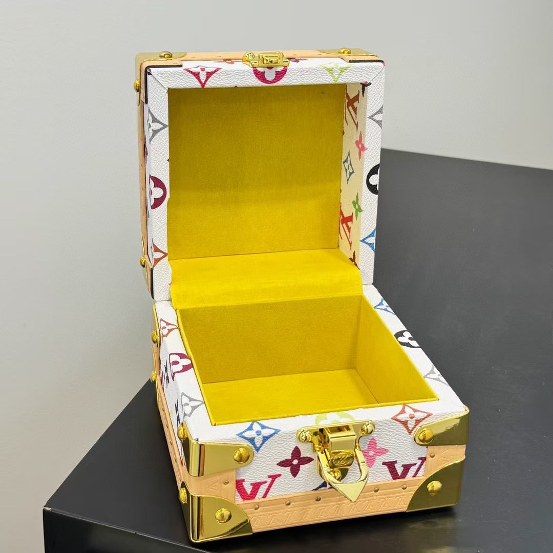 CUSTOM LV PYRAMID MONOGRAM TRUNK SET MURAKAMI WHITE