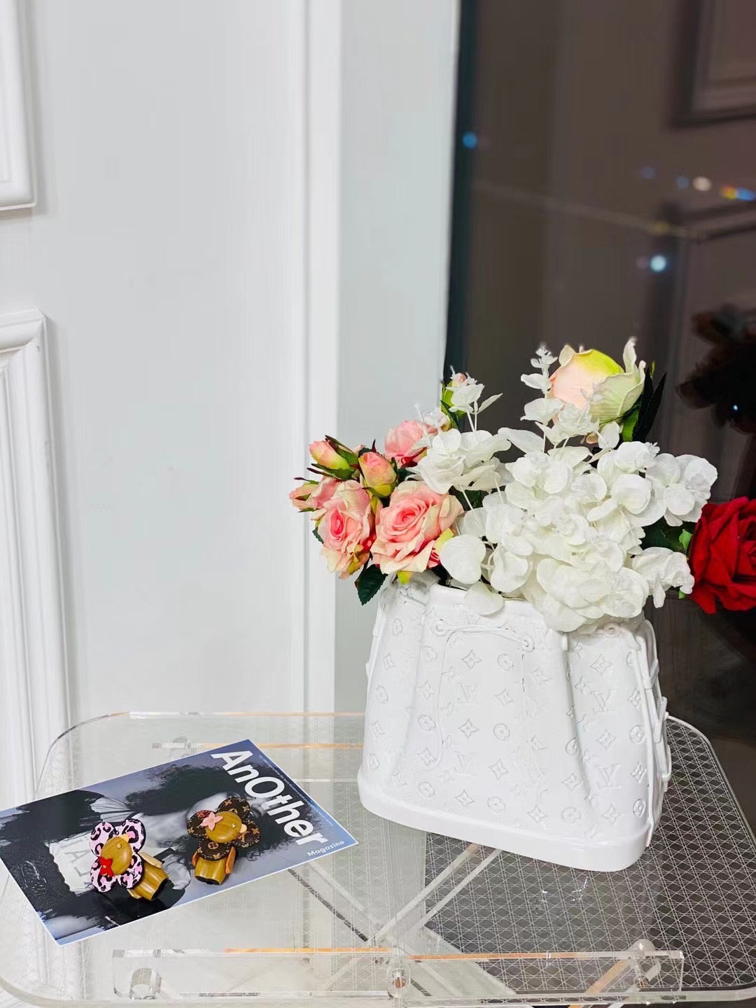 CUSTOM NOÉ BAG FLOWER VASE