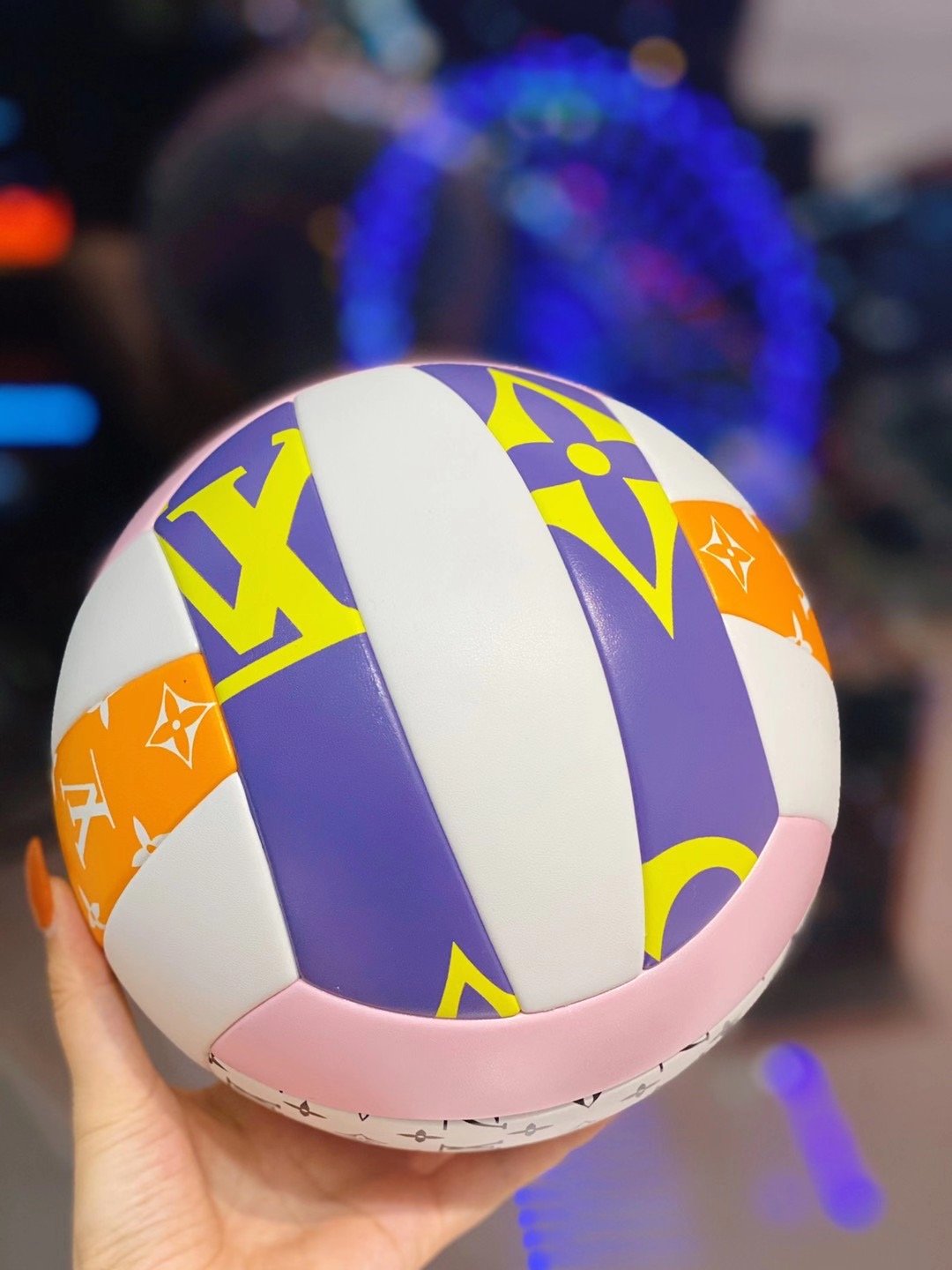 CUSTOM VOLLEYBALL