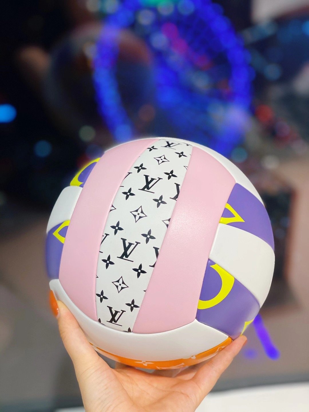 CUSTOM VOLLEYBALL