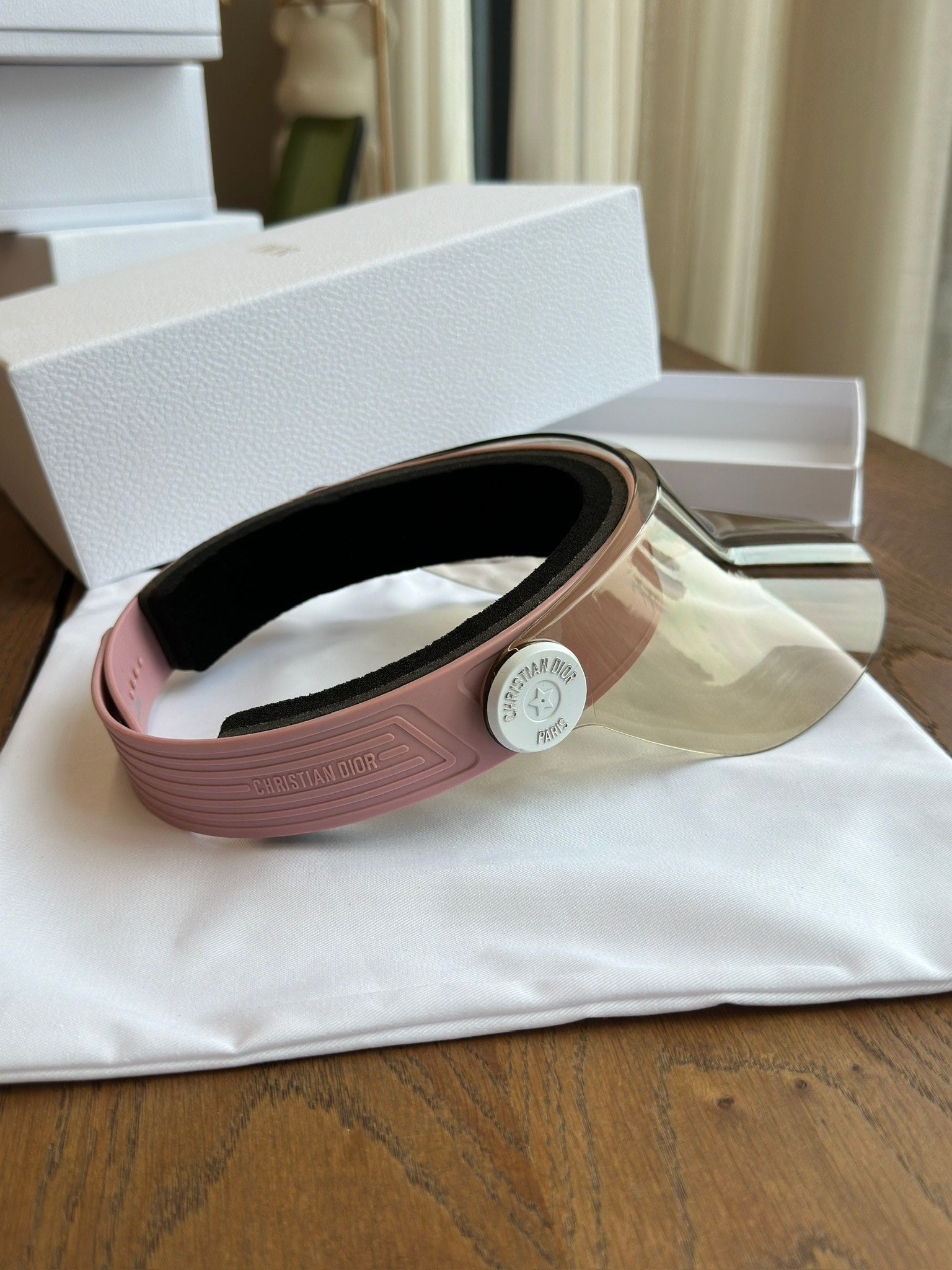 CHRISTIAN SUN VISORS