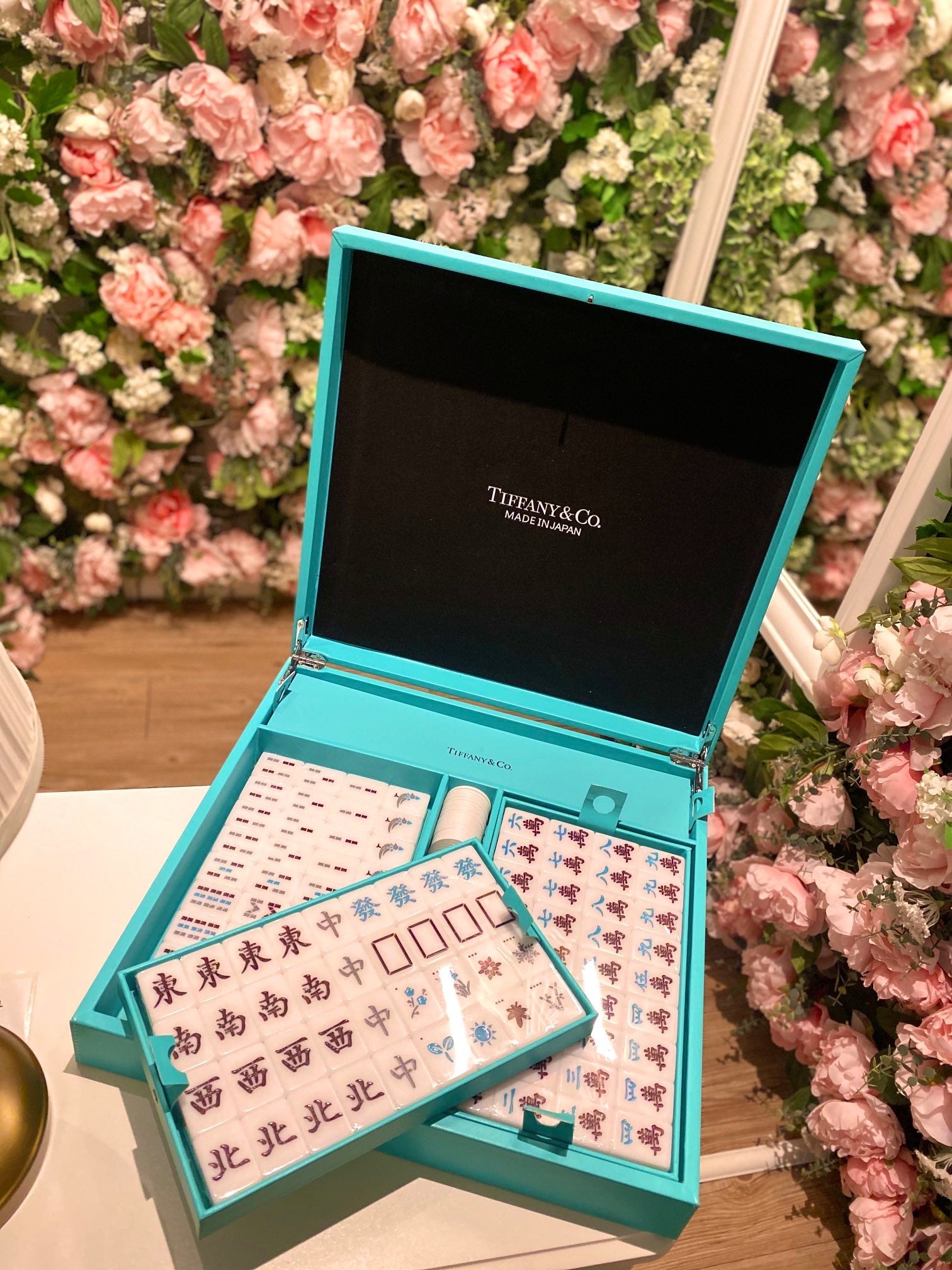 TIFFANY & CO MAHJONG SET
