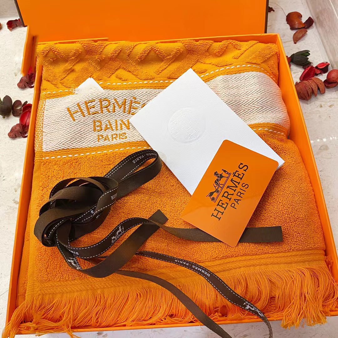 CUSTOM HERMES BEACH TOWEL
