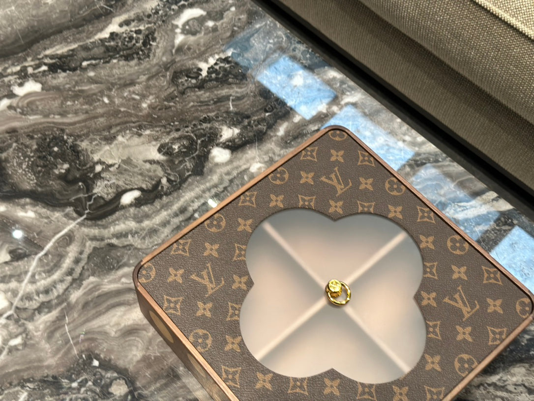 CUSTOM LV ACCESSORIES BOX 2.0