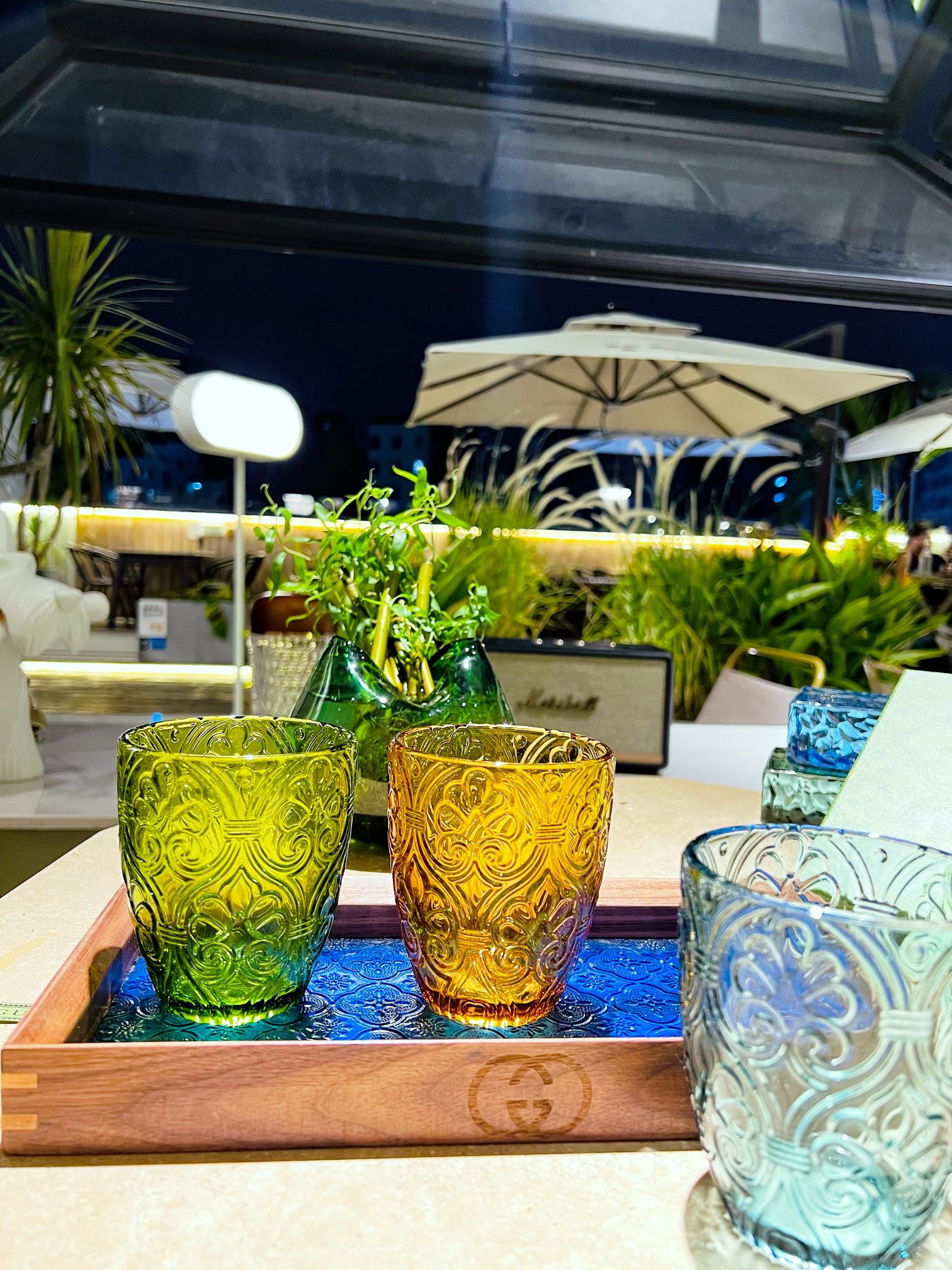 GUCCI GLASS AND TRAY SET
