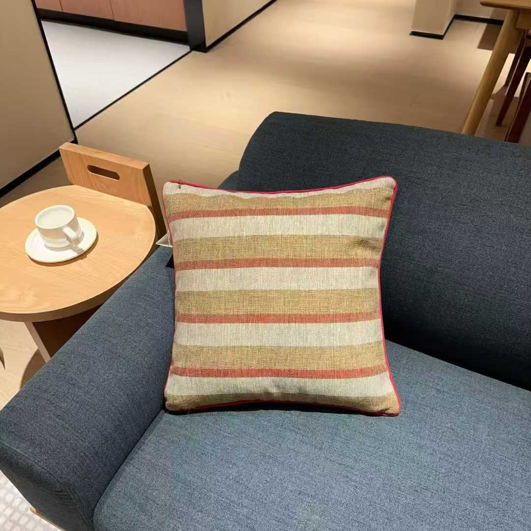 CELINE THROW PILLOW 1.0