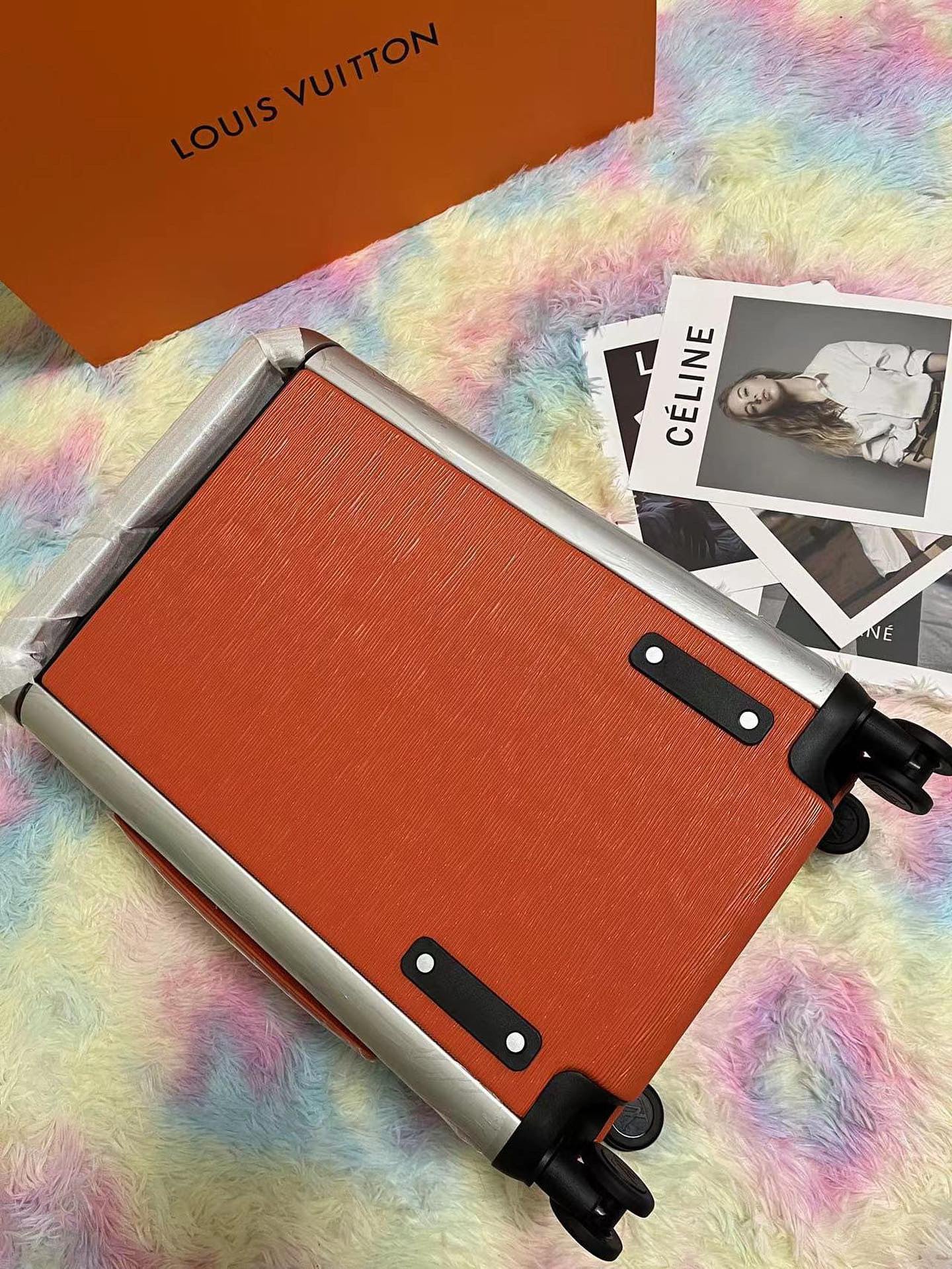 CUSTOM ORANGE CABIN 37L HORIZON 55 SUITCASE