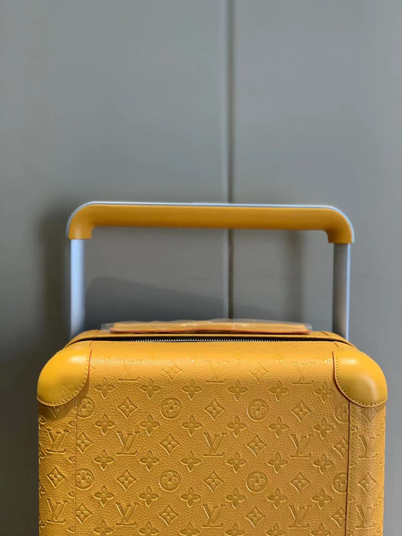 CUSTOM TAURILLON YELLOW 37L HORIZON 55 SUITCASE