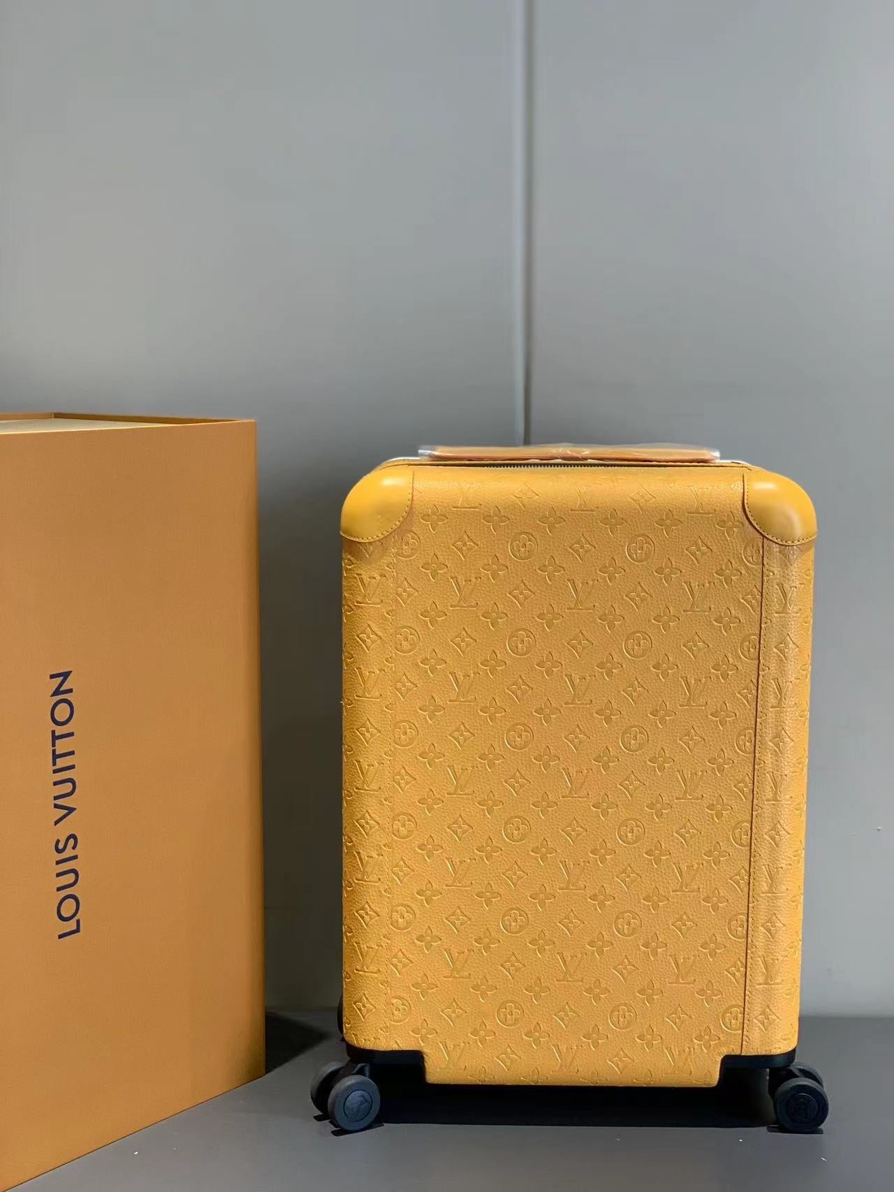 CUSTOM TAURILLON YELLOW 37L HORIZON 55 SUITCASE