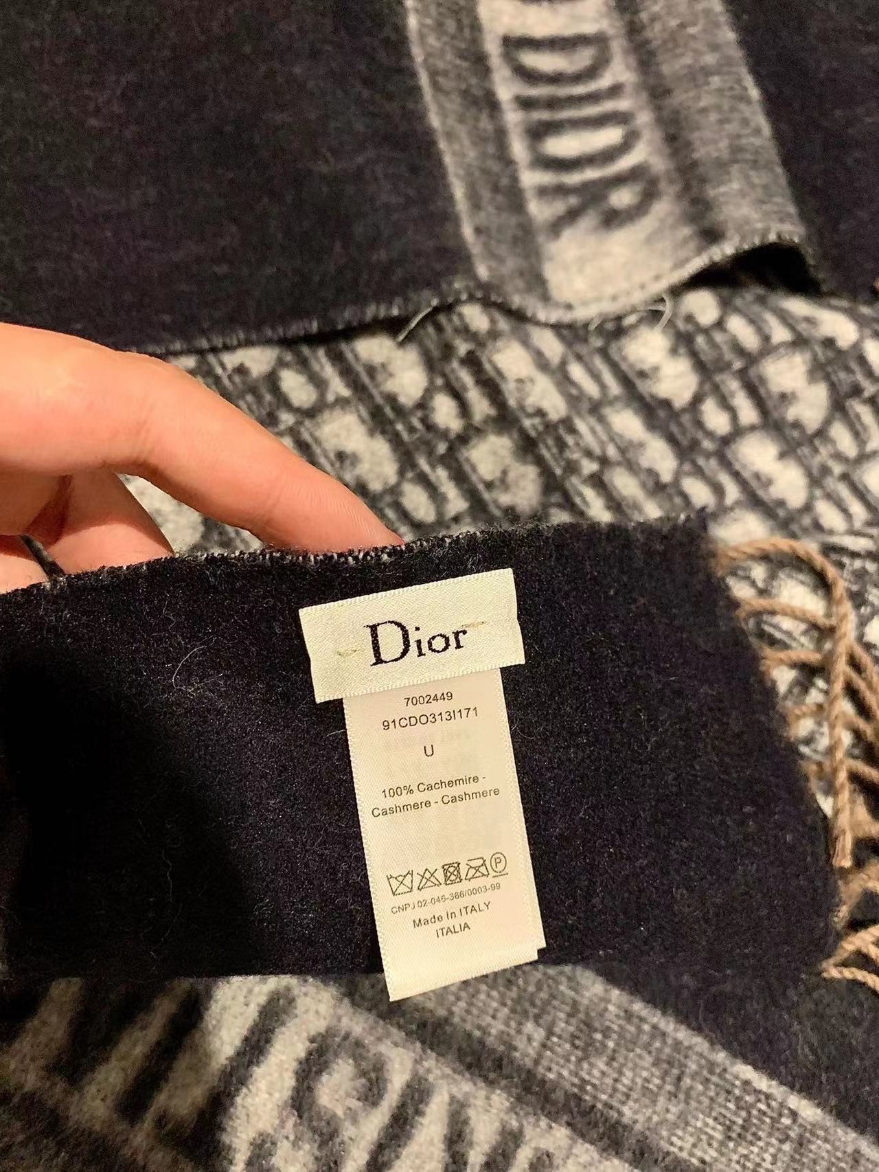 OBLIQUE WOOL THROW BLANKET