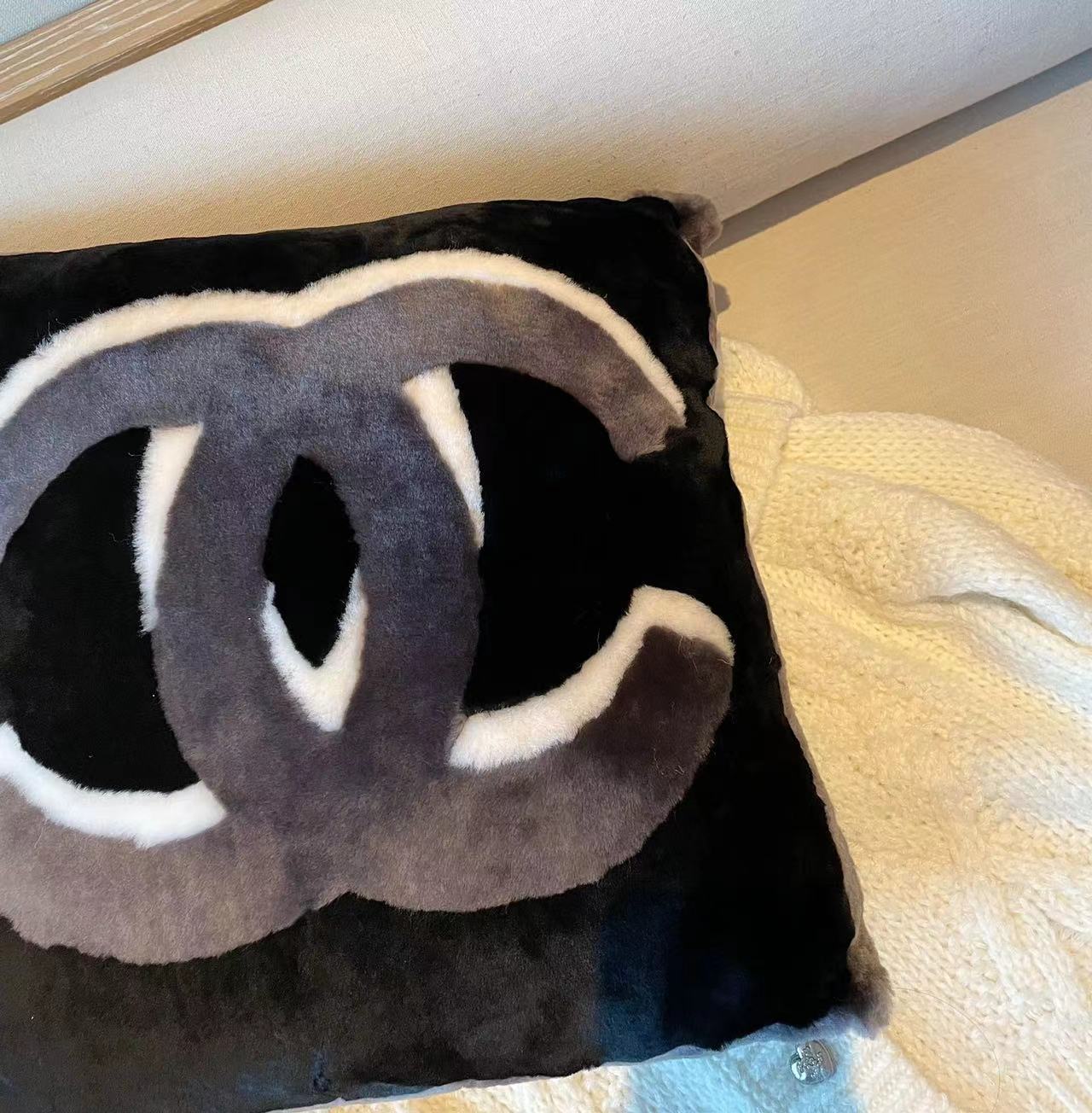 COCO SHEARLING THROW PILLOW