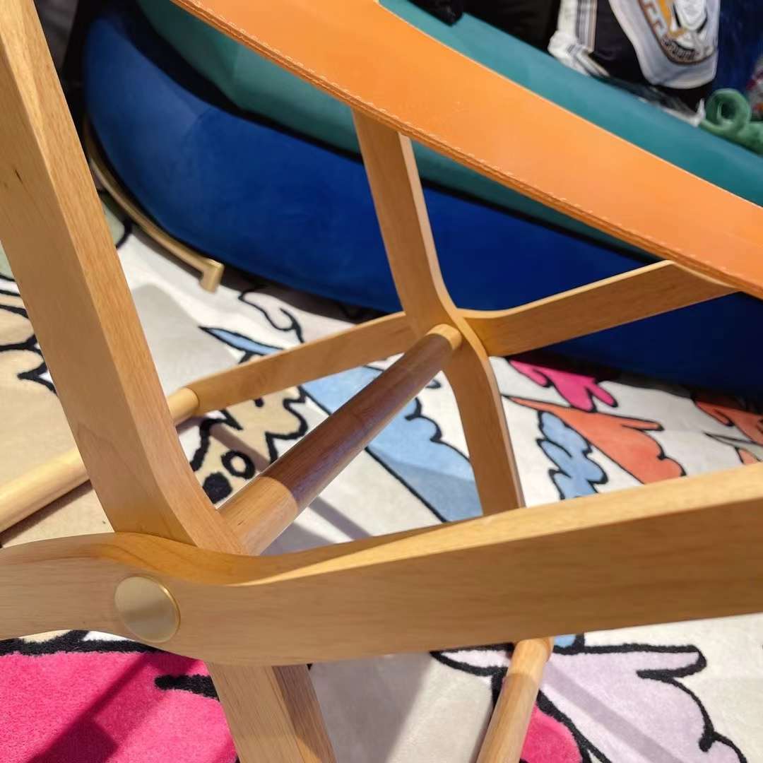 CUSTOM LEATHER PIPPA STOOL