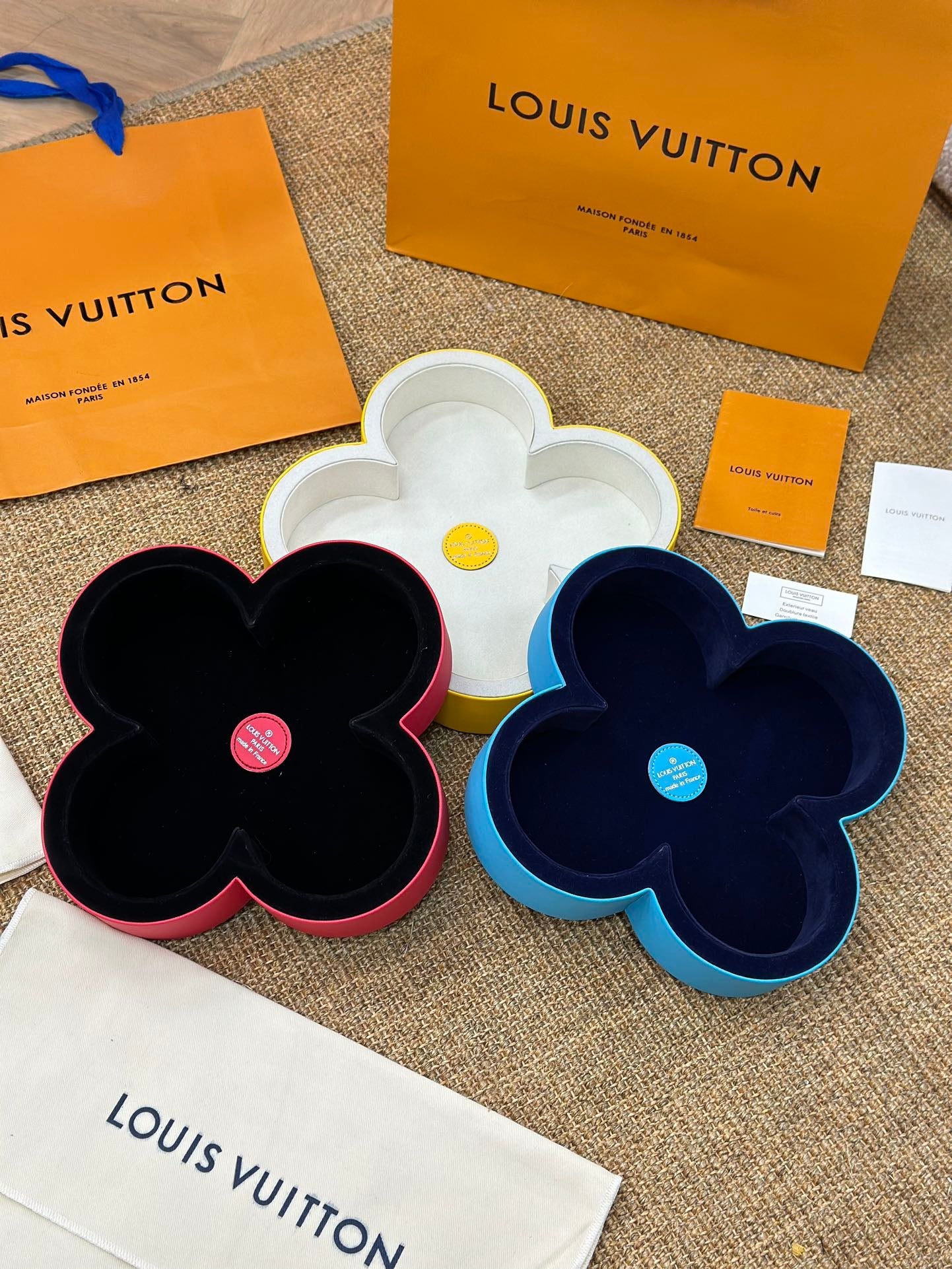 CUSTOM LV FLOWER TRINKET BOWL
