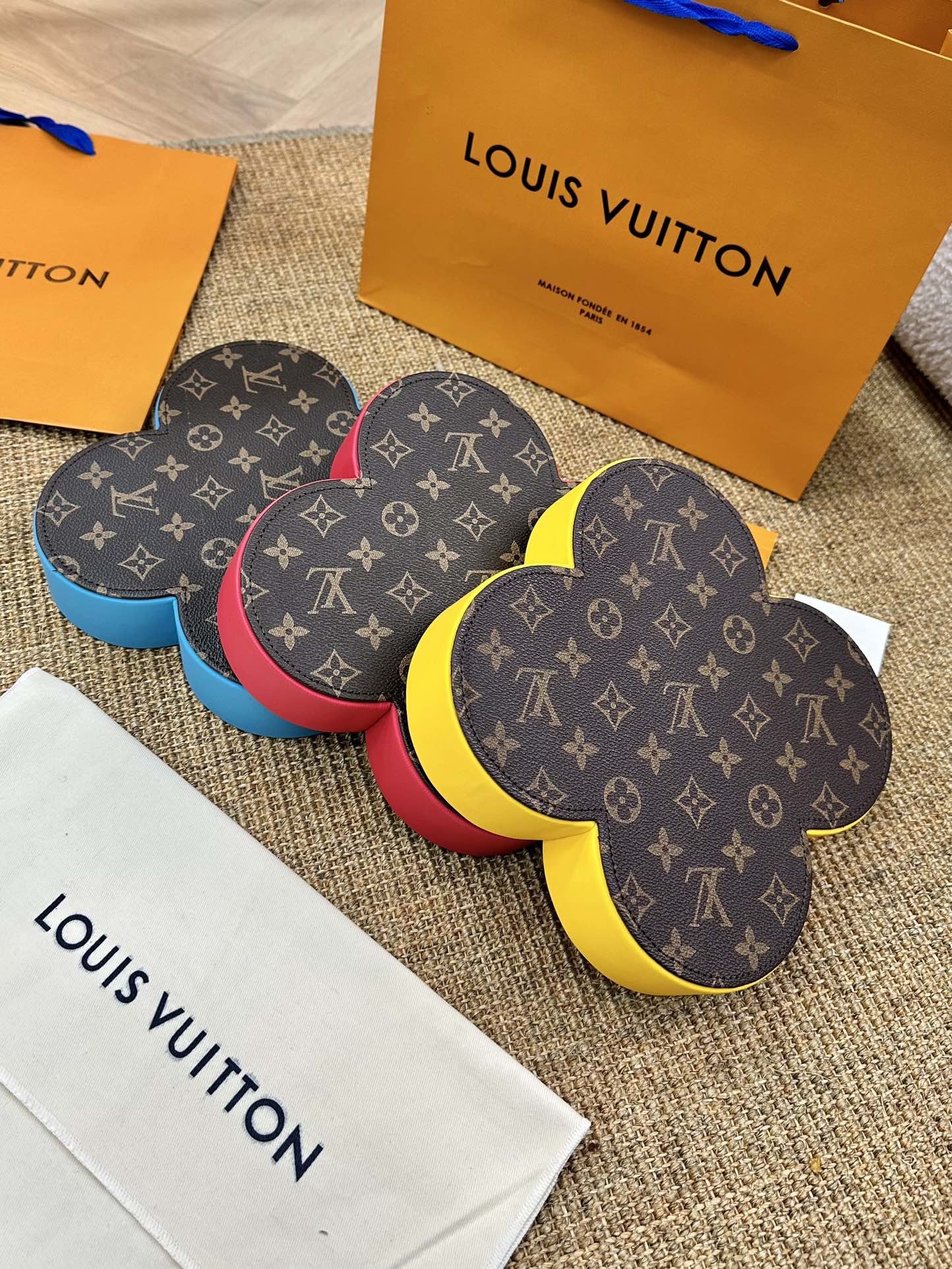 CUSTOM LV FLOWER TRINKET BOWL