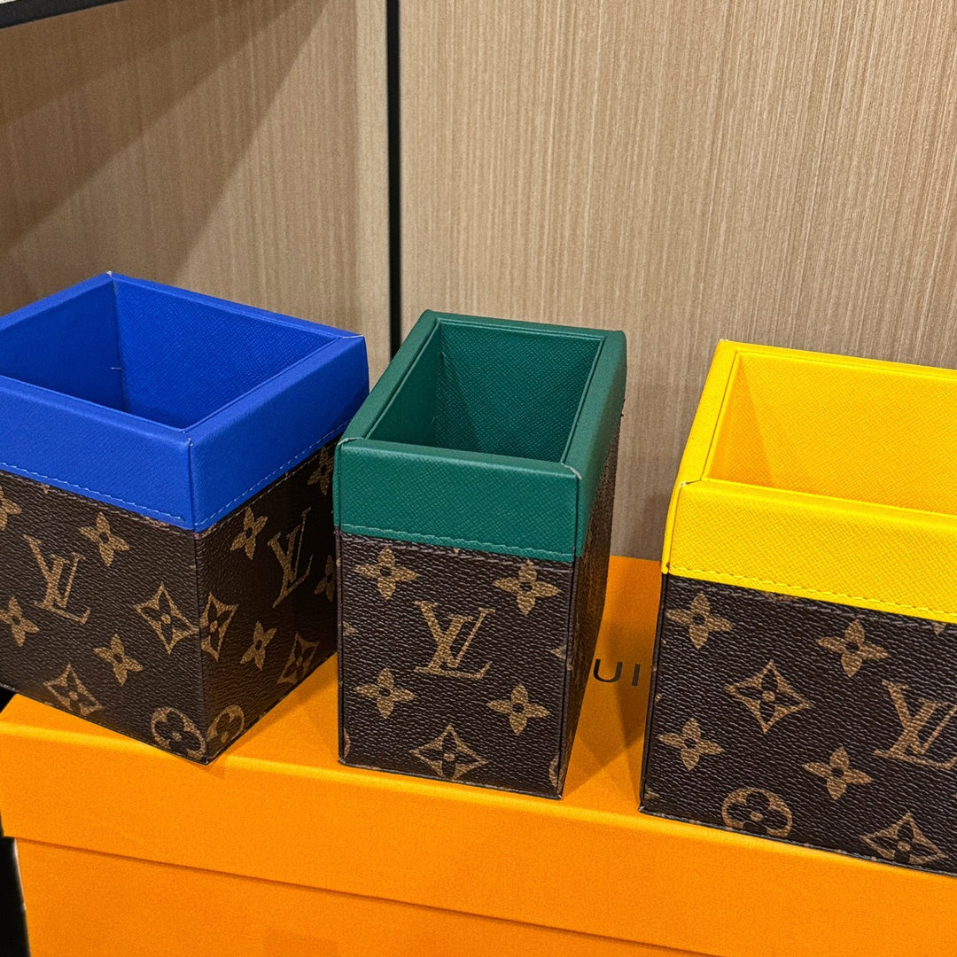 CUSTOM LV ACCESSORIES TOOLBOX