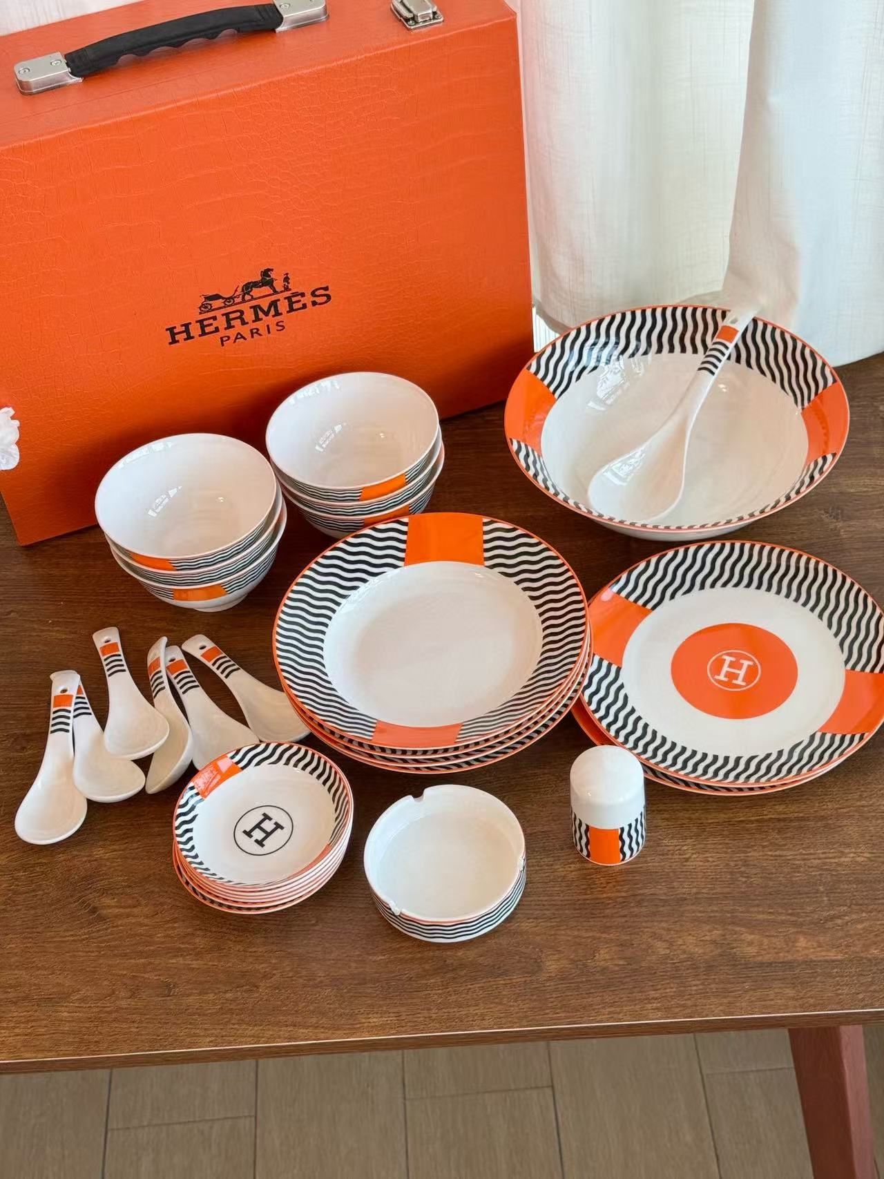 CUSTOM HERMES DINING TABLEWARE SET 2.0