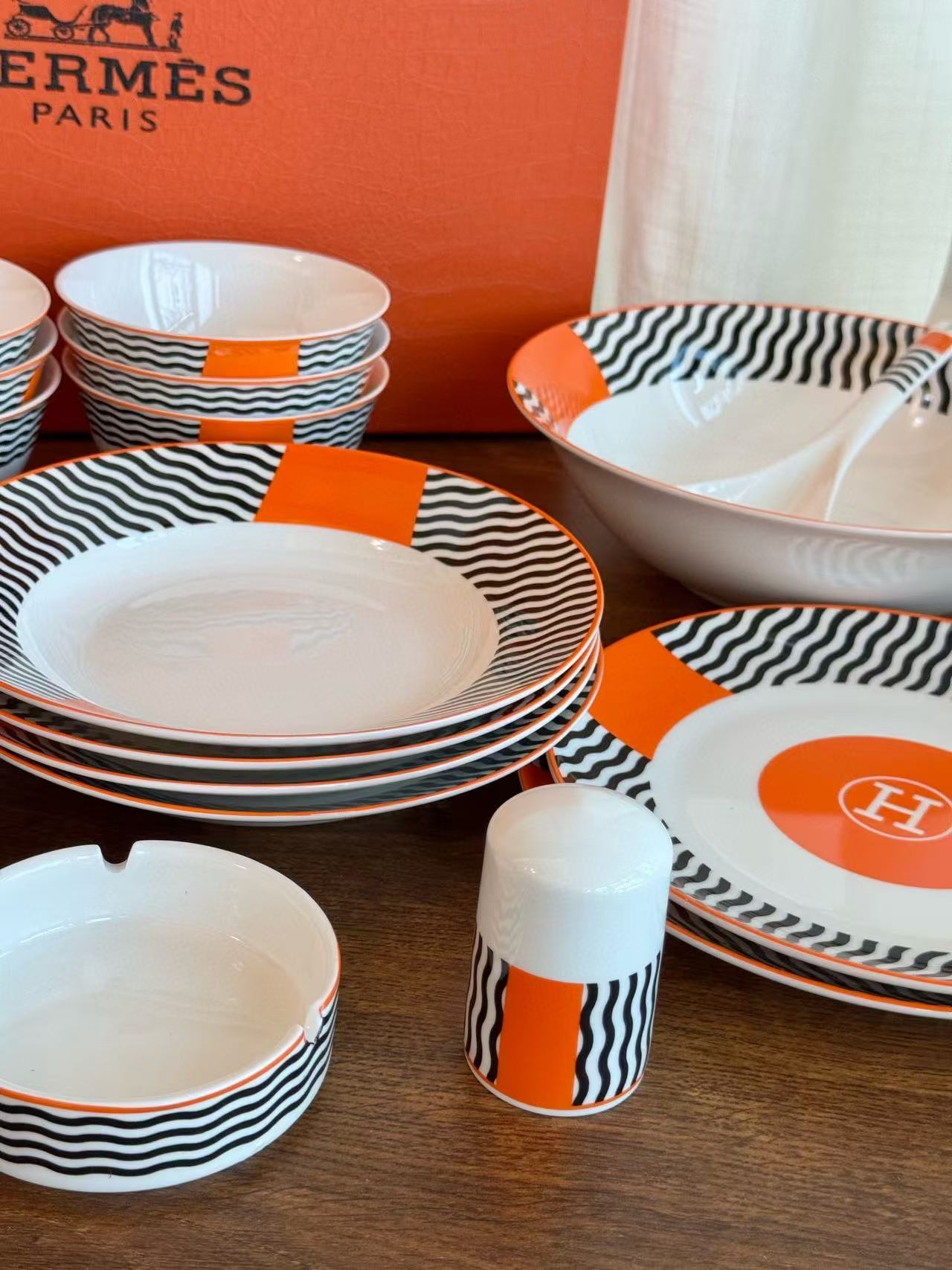 CUSTOM HERMES DINING TABLEWARE SET 2.0