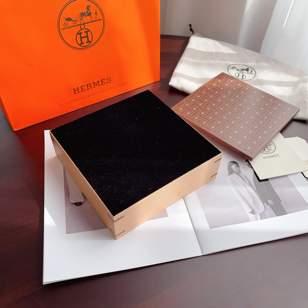 HERMES WOOD ACCESSORIES BOX