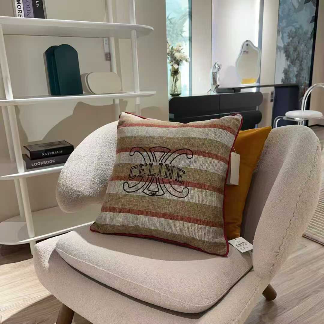 CELINE THROW PILLOW 2.0