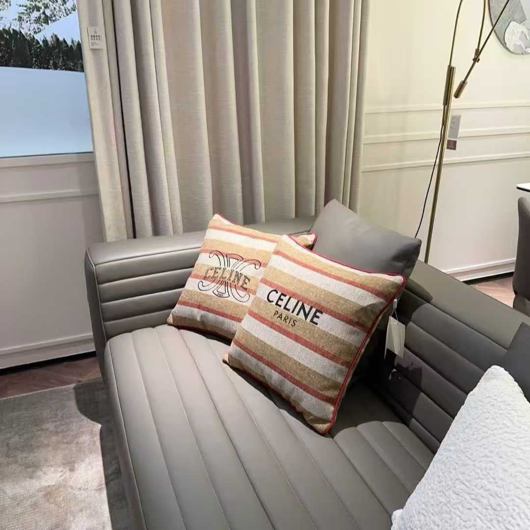 CELINE THROW PILLOW 1.0