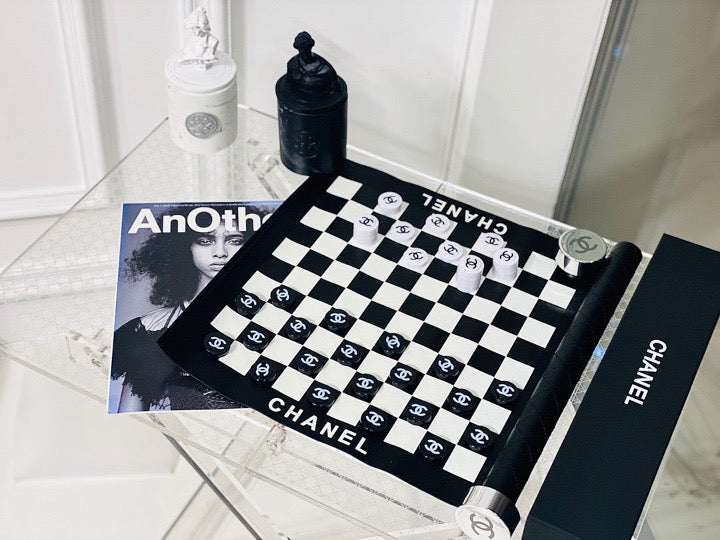 COCO CHECKERS SET