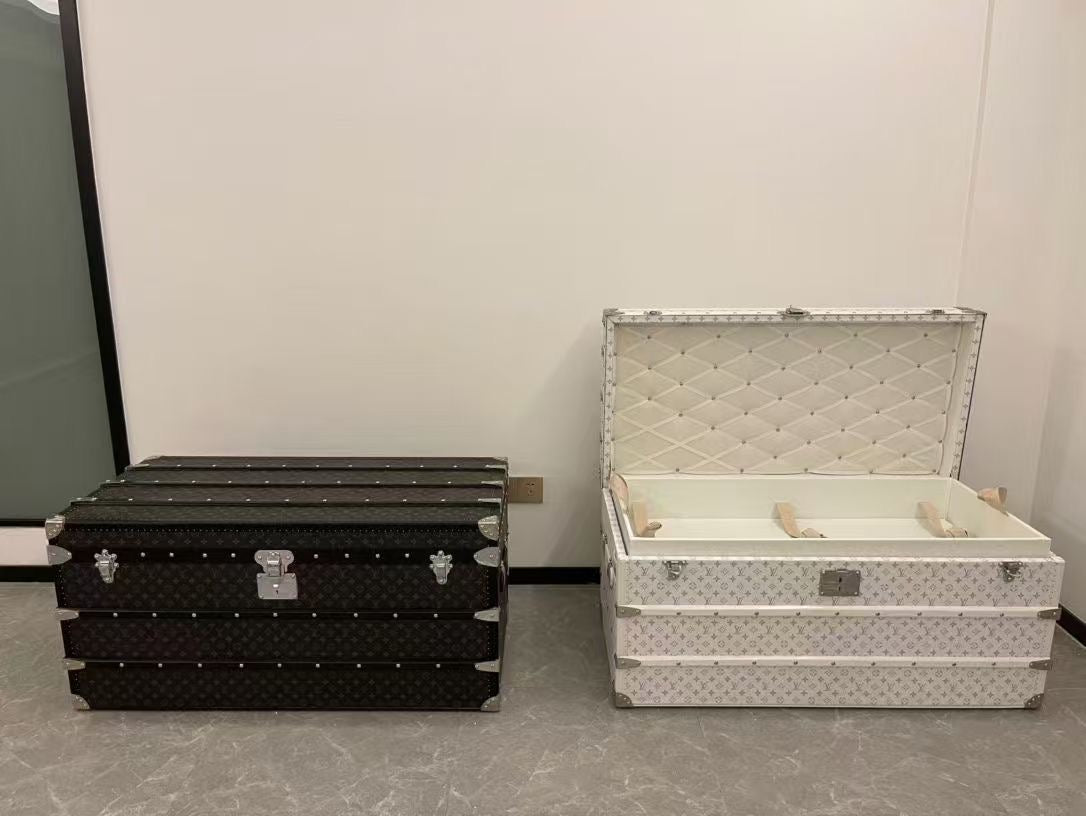 CUSTOM LV WHITE TRUNK
