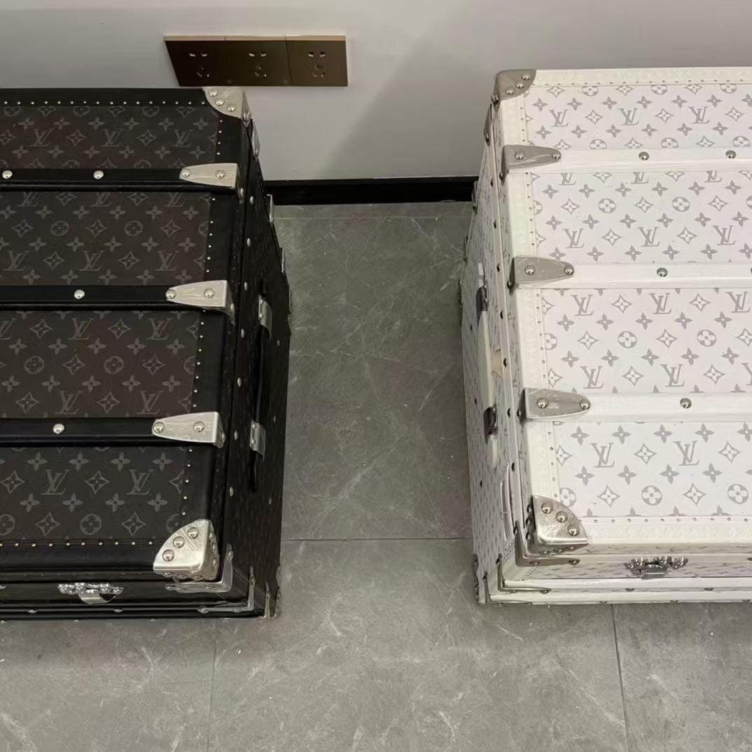 CUSTOM LV WHITE TRUNK