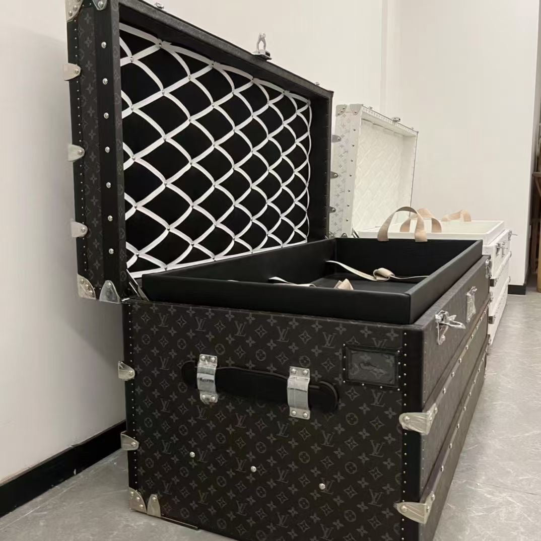 CUSTOM LV BLACK TRUNK