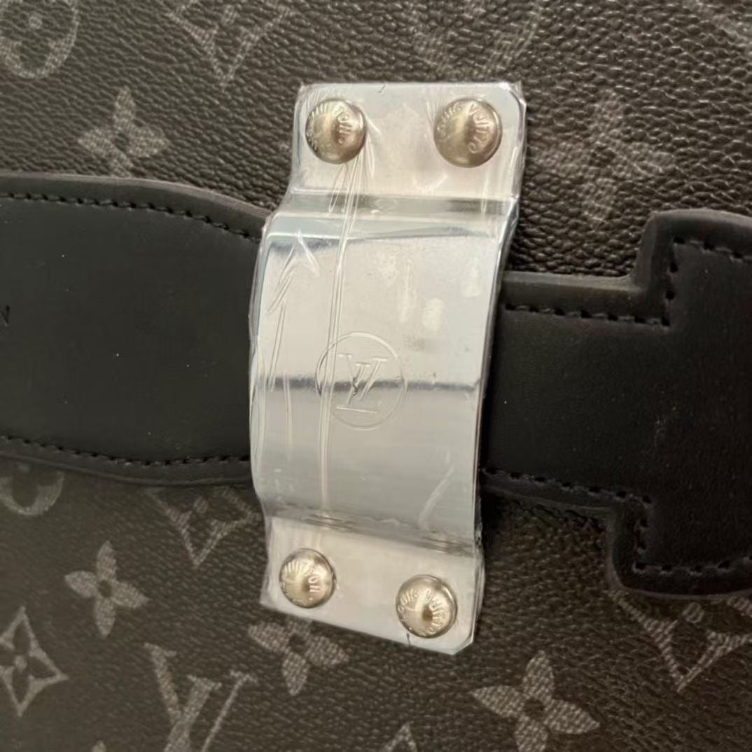 CUSTOM LV BLACK TRUNK
