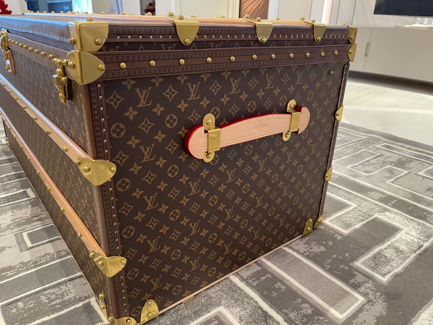 CUSTOM LV BROWN TRUNK