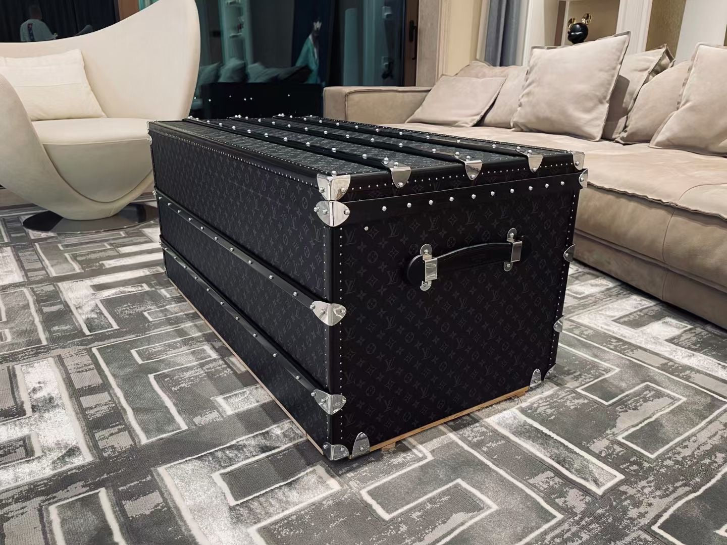 CUSTOM LV BLACK TRUNK