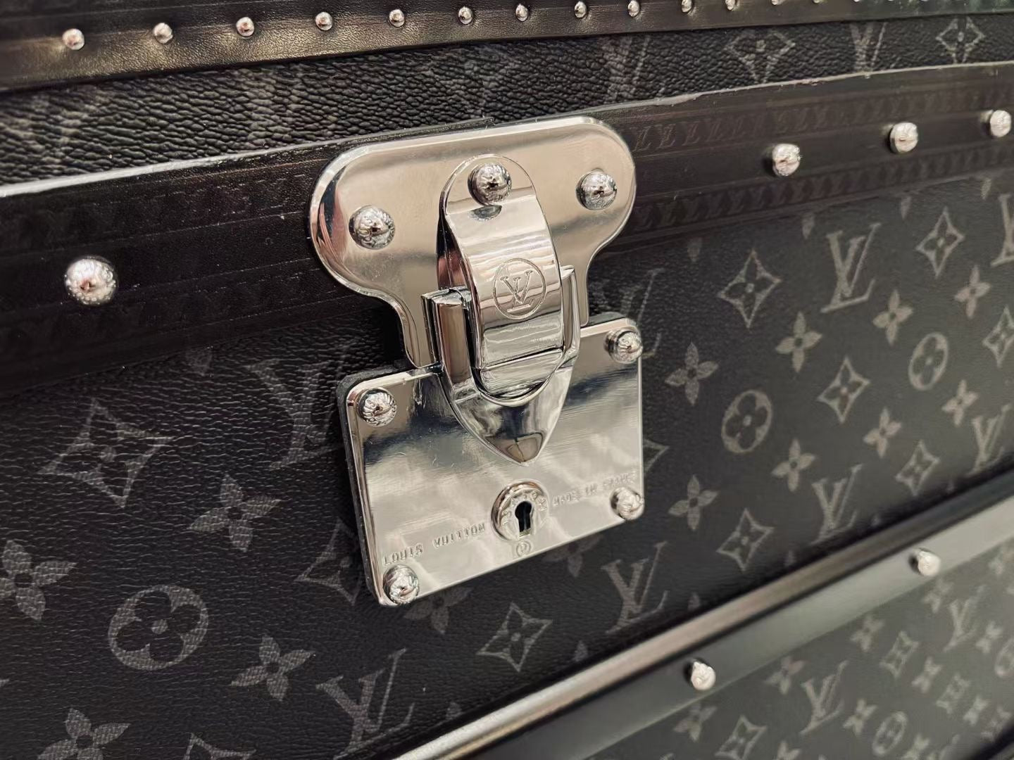 CUSTOM LV BLACK TRUNK