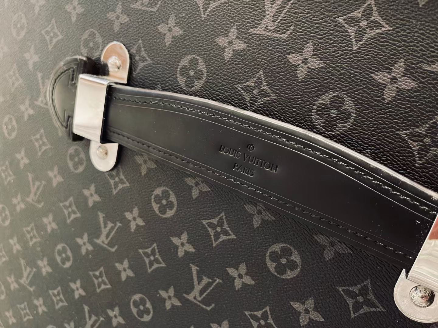 CUSTOM LV BLACK TRUNK