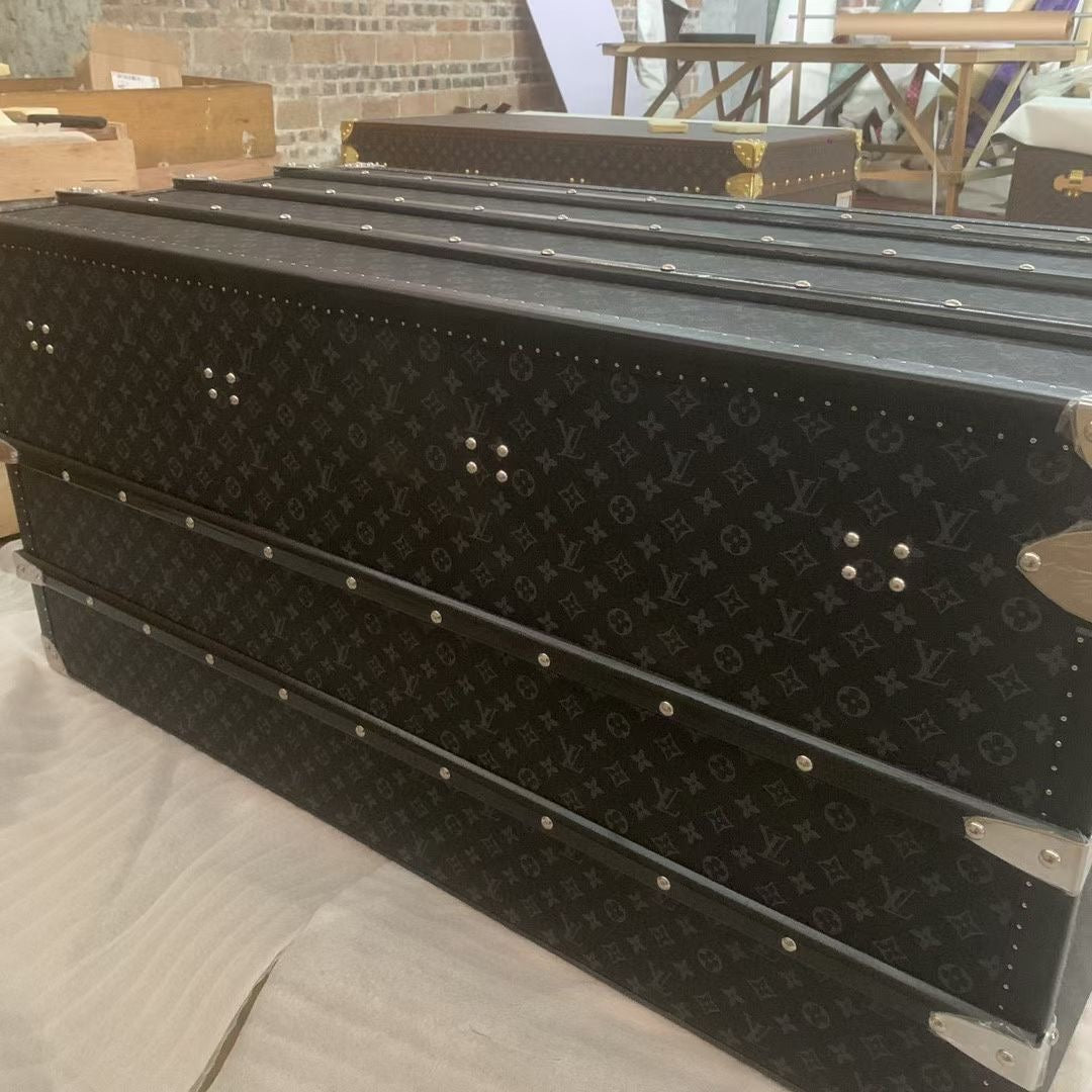 CUSTOM LV BLACK TRUNK