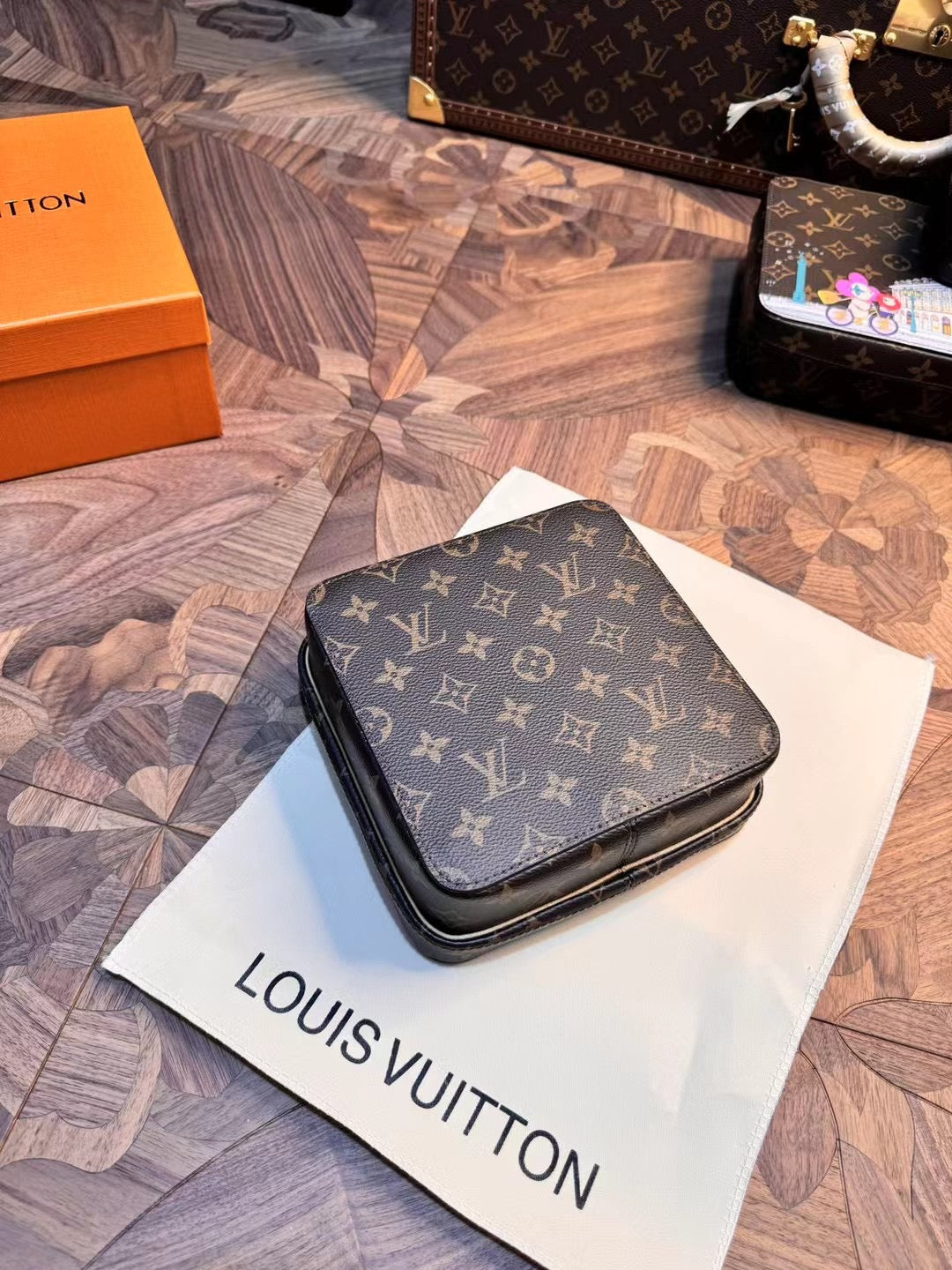 CUSTOM LV SQUARE VANITY CASE